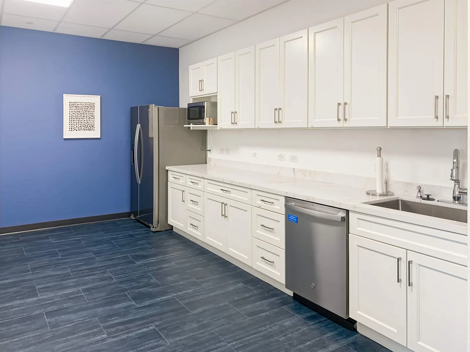 HQ CA, Sacramento - Response Rd, Kitchen, Sacramento, CA