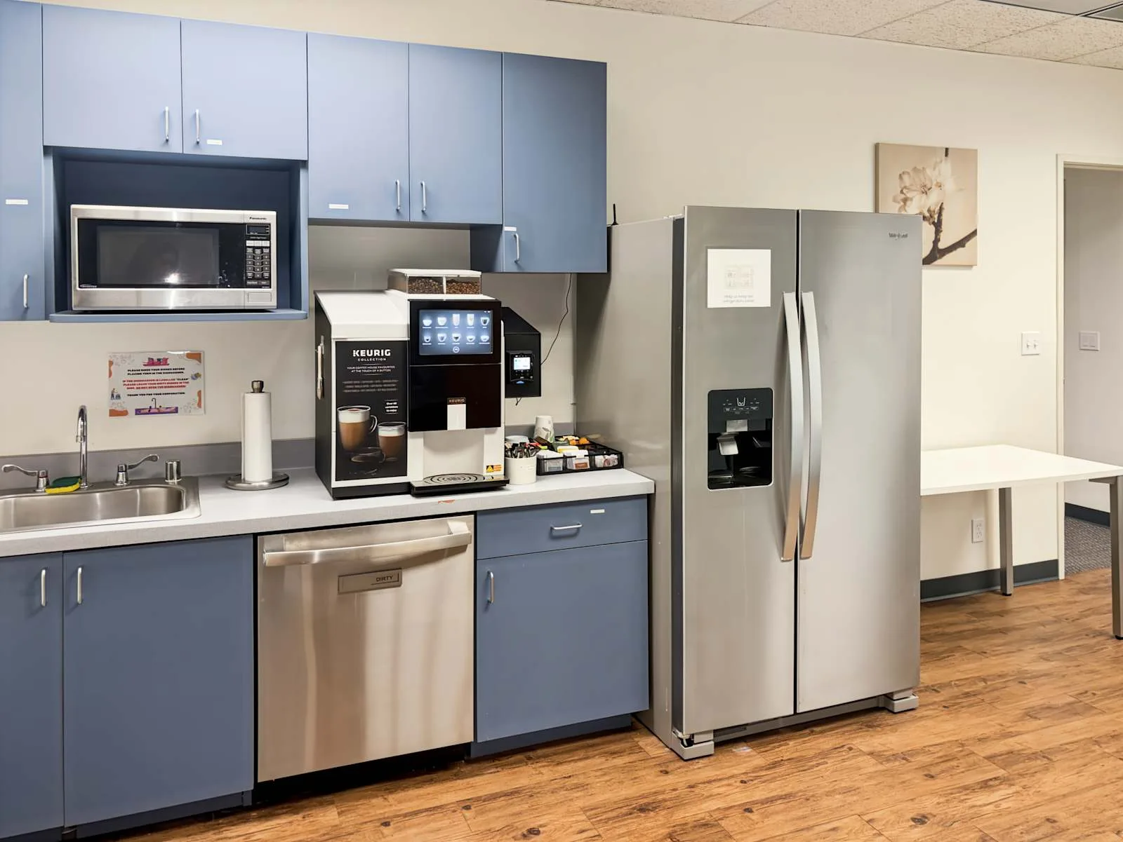 HQ CA, Torrance - Skypark Ave, Kitchen, Torrance, CA