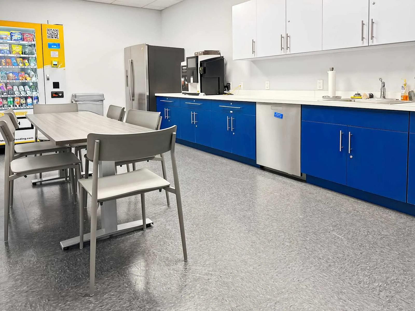 HQ FL, Plantation - SW 6th Ct, Cafeteria, Plantation, FL