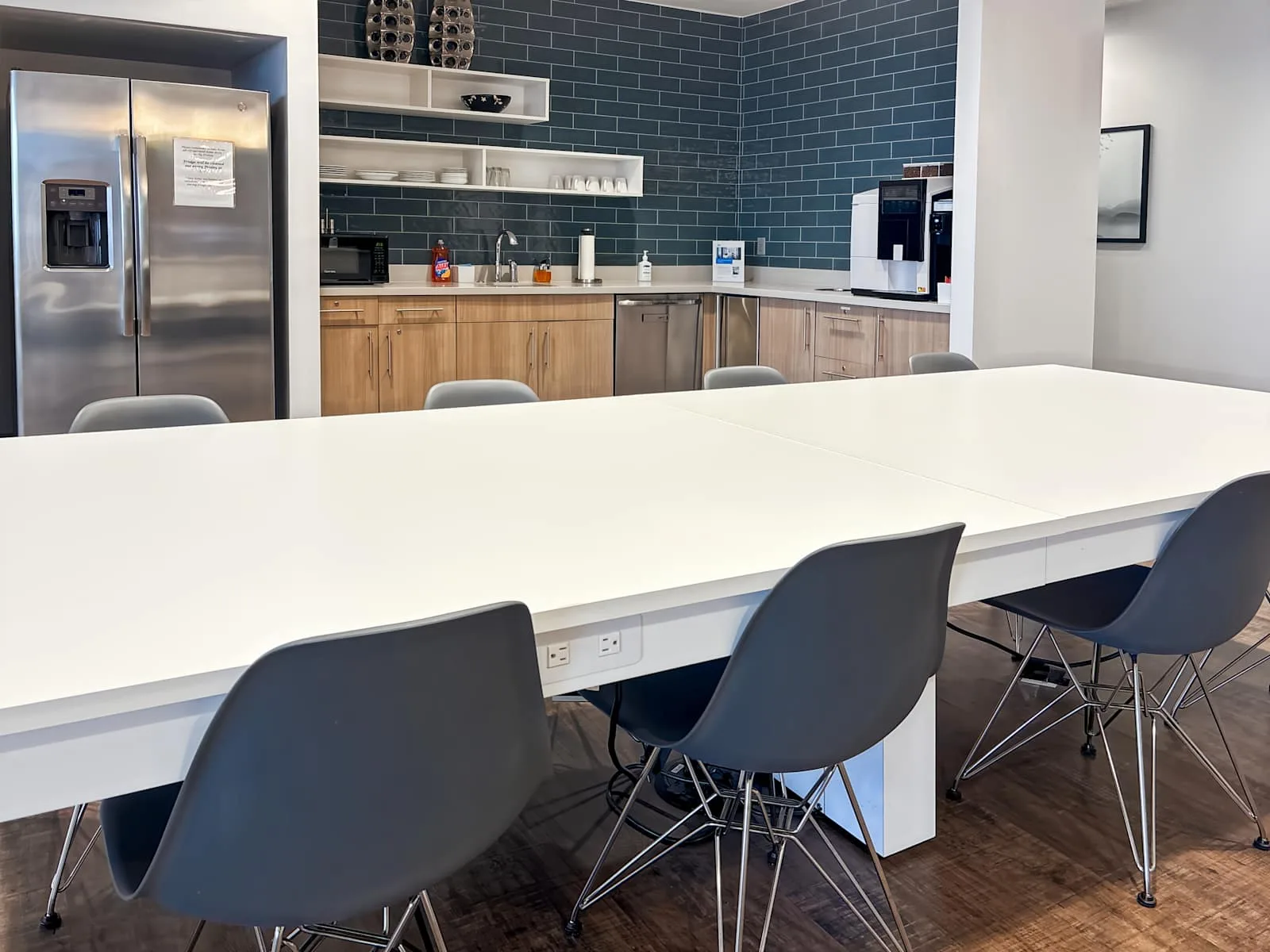 HQ GA, Atlanta - Galleria 400 (HQ), Cafeteria, Atlanta, GA