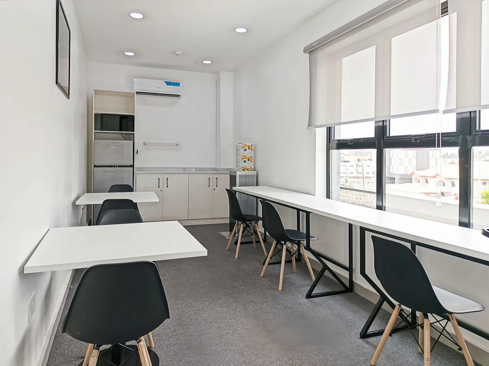 HQ Lagos, Lekki Link Bridge, Cafeteria, Lagos, Nigeria
