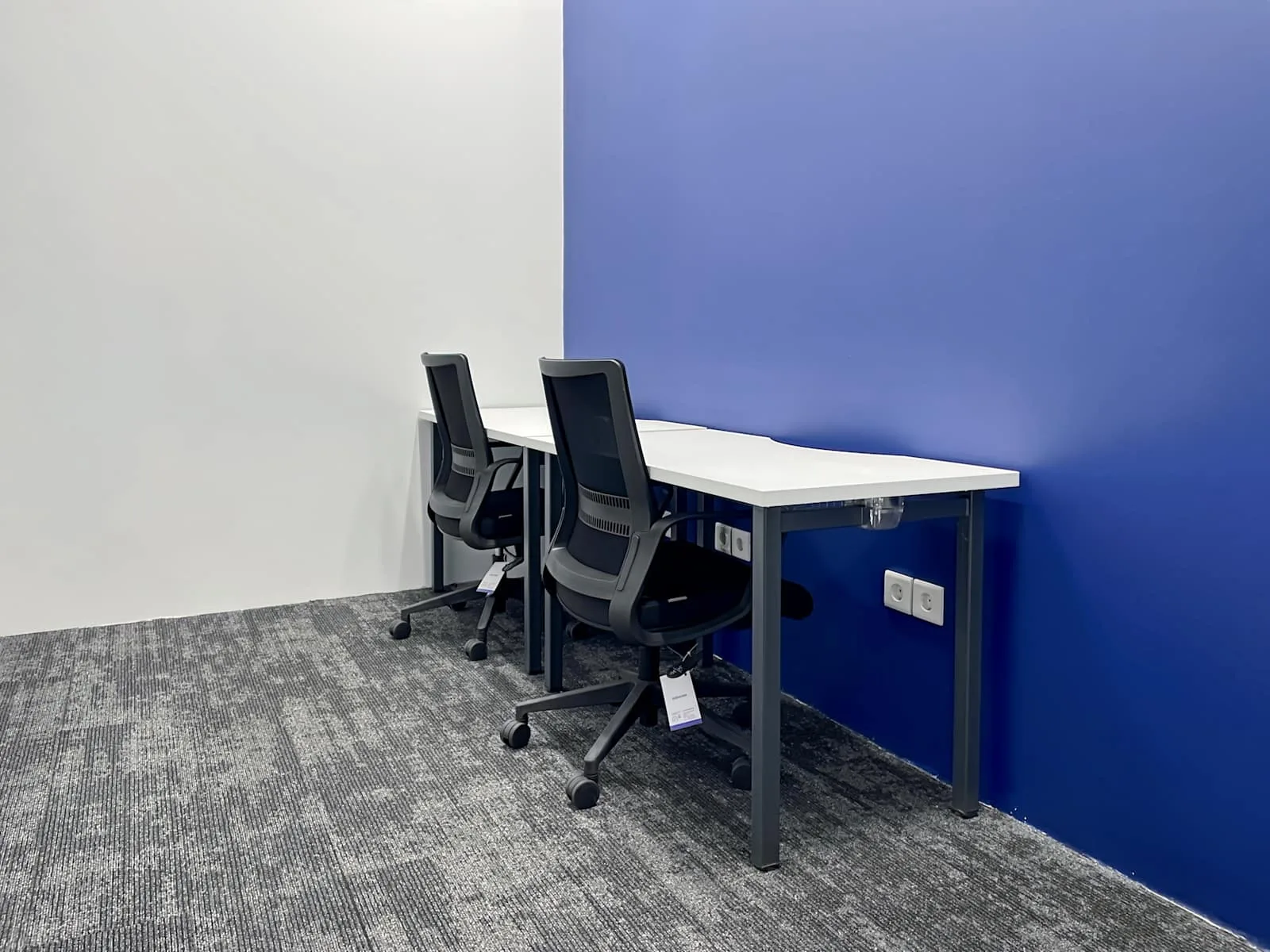 HQ Makassar, Delft Apartment, Private office, 2 desks, Makassar
