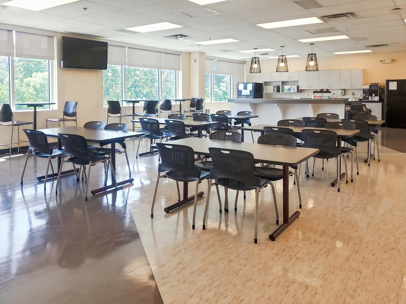 HQ MD, Belcamp - Millennium Dr, Cafeteria, Belcamp, MD