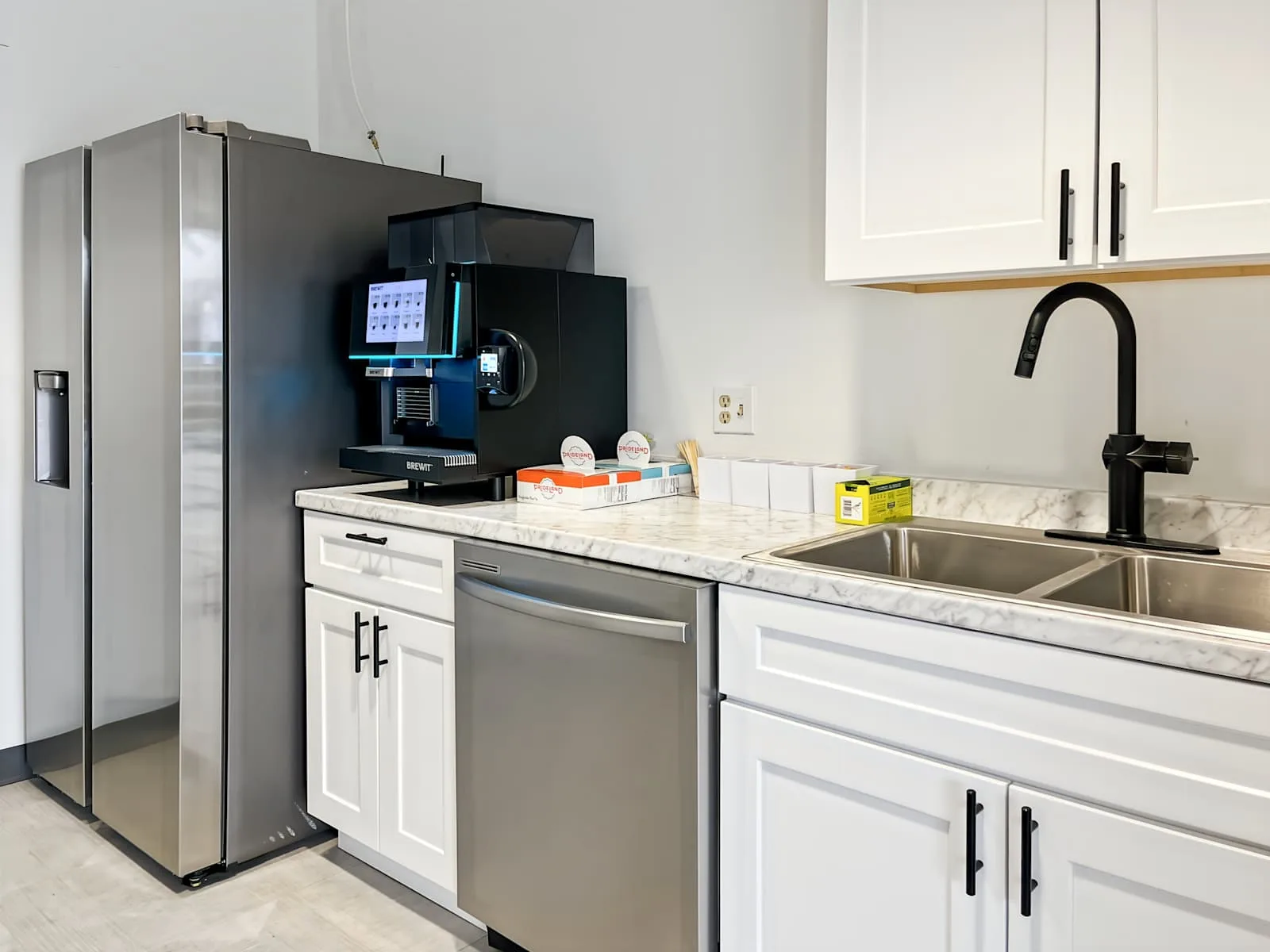 HQ MI, Kalamazoo - Plastic Pl, Kitchen, Kalamazoo, MI