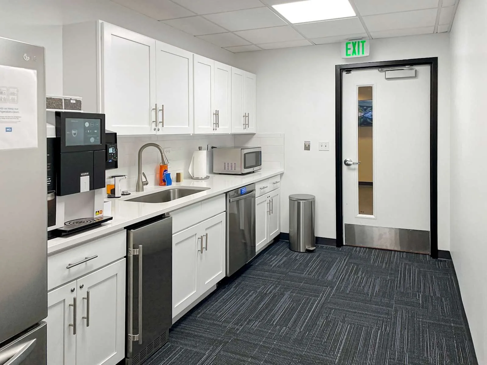 HQ MI, Saginaw - Fashion Square Blvd, Kitchen, Saginaw, MI