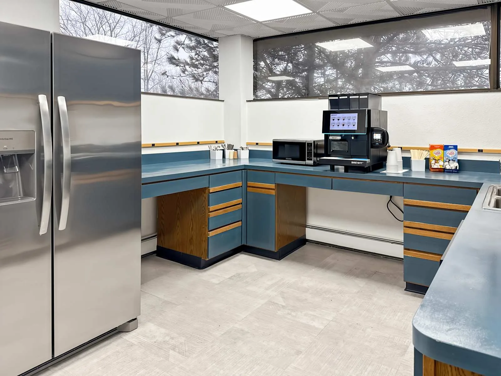 HQ MI, West Bloomfield - Farmington Rd, Kitchen, West Bloomfield, MI