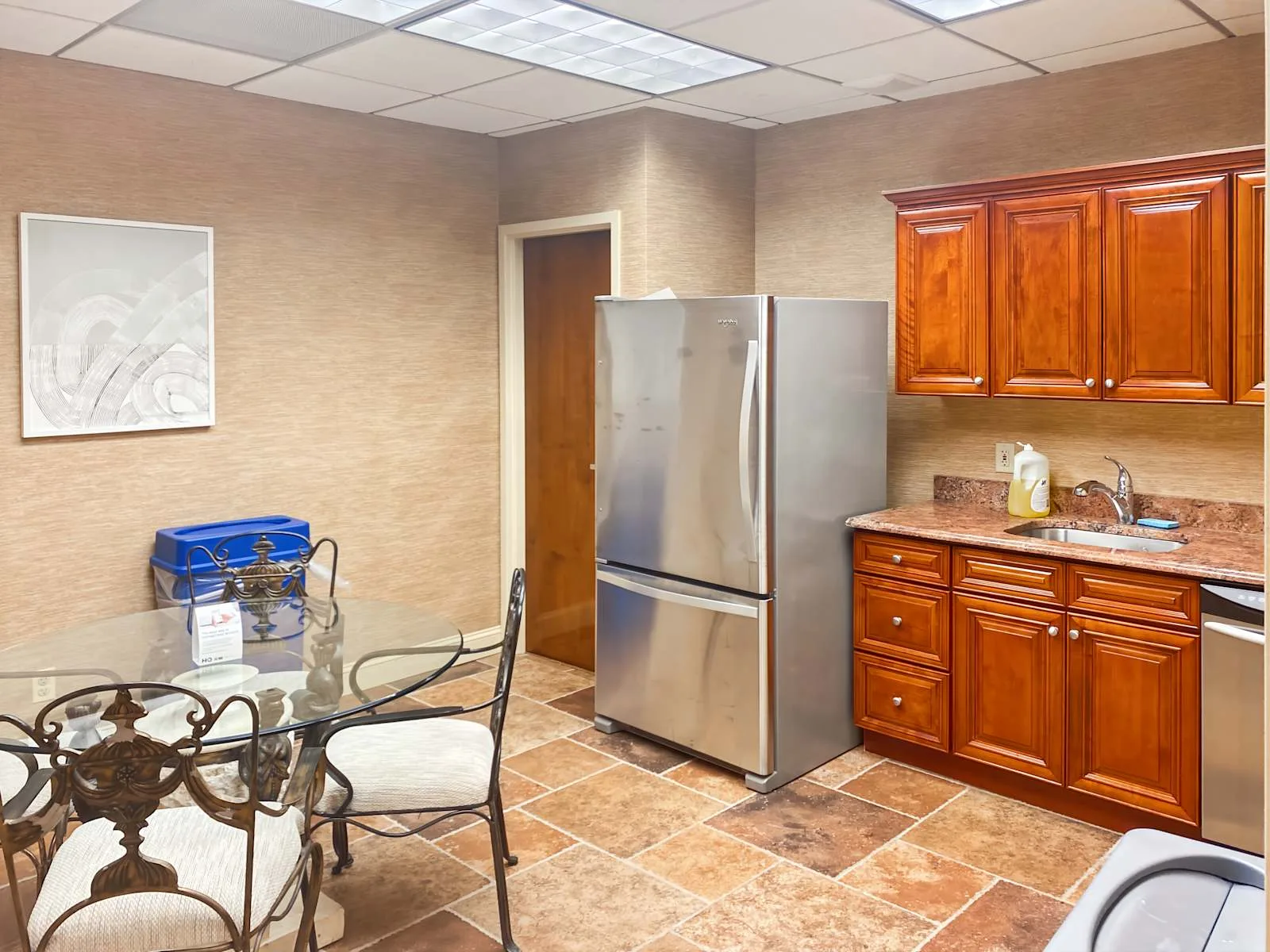 HQ NJ, West Long Branch - Route 36, Kitchen, West Long Branch, NJ