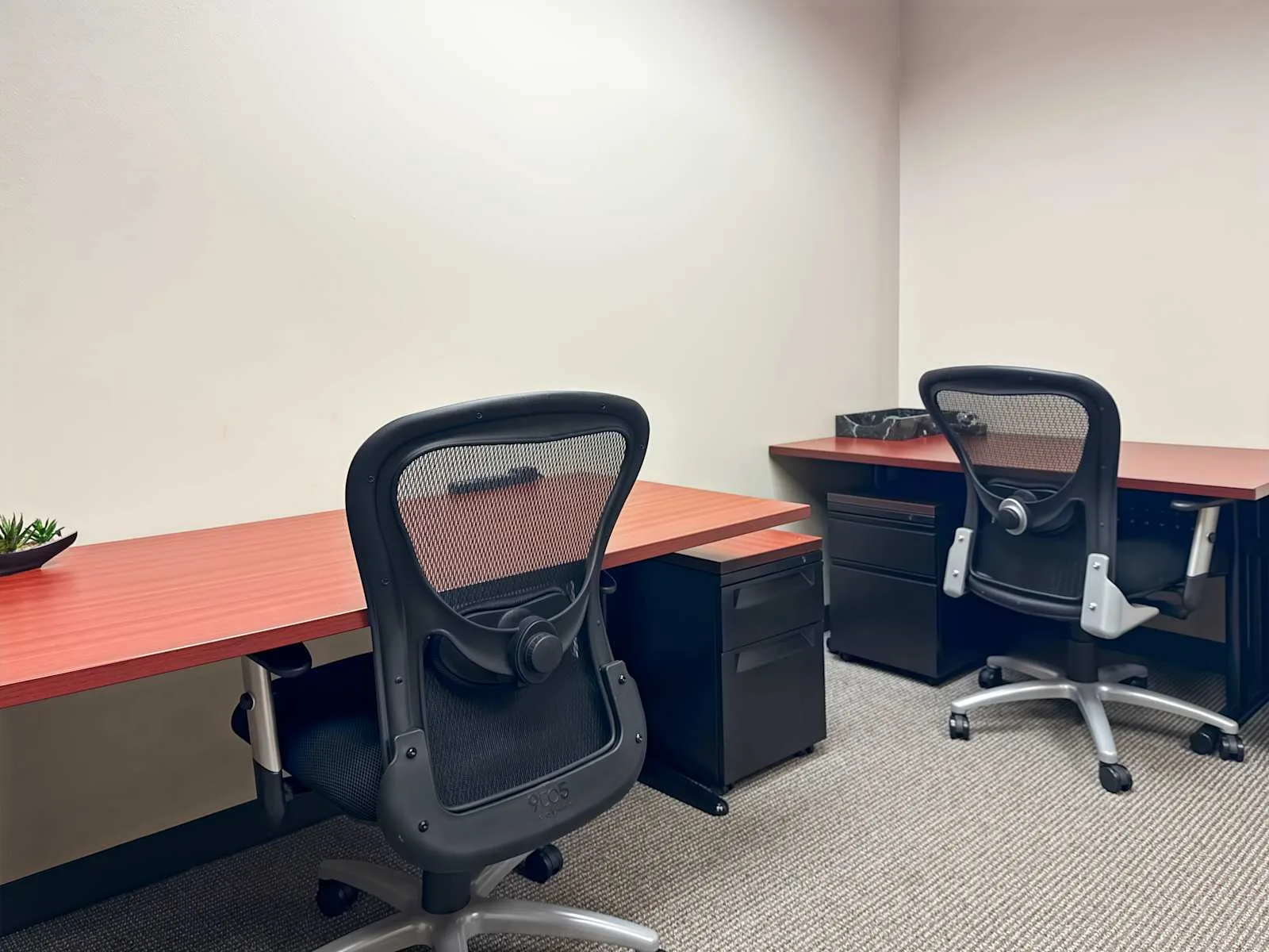 HQ IL, Oak Brook - Regency Towers (HQ), Private office, 2 desks, Oak Brook, IL
