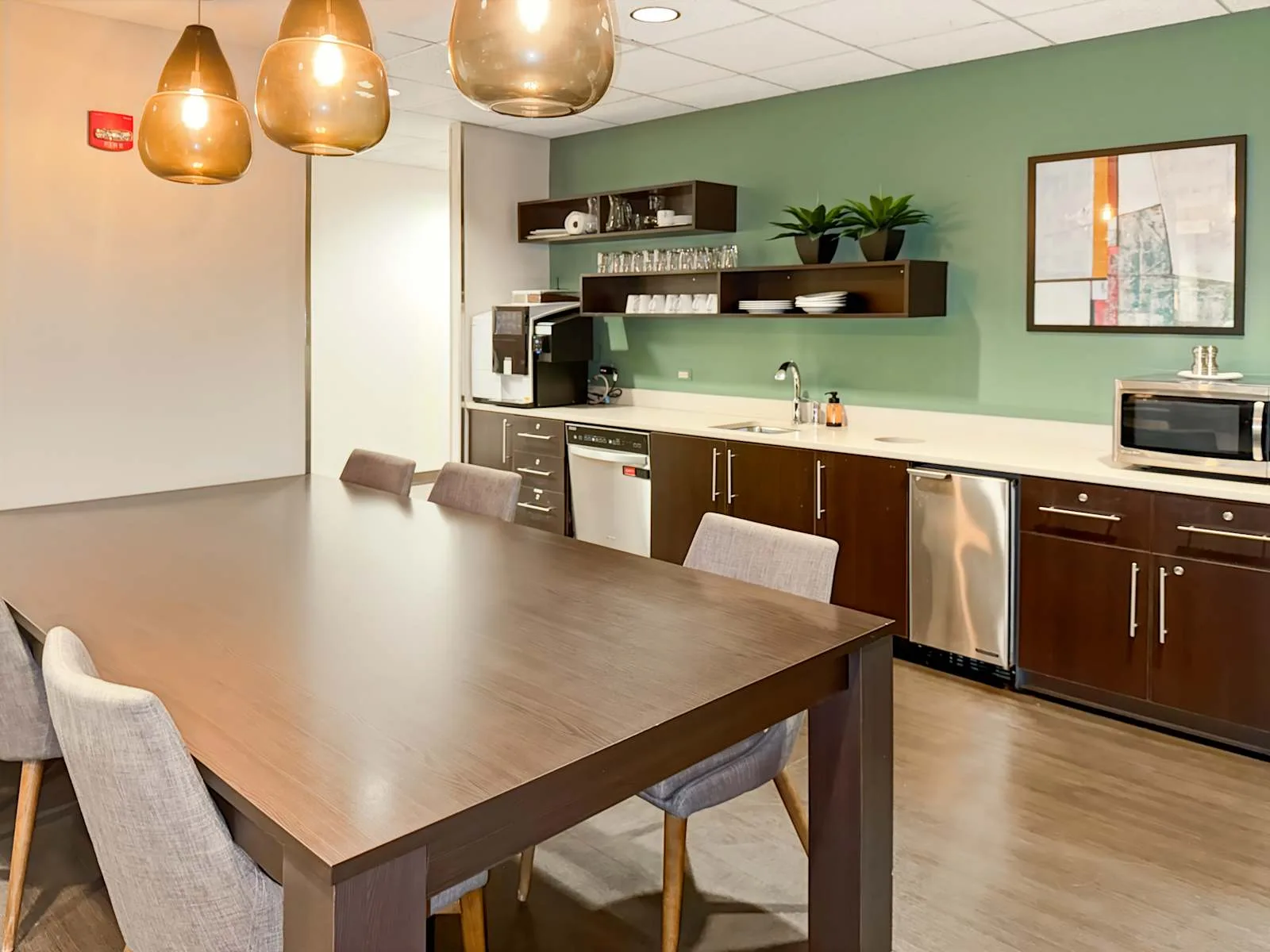 HQ IL, Oak Brook - Regency Towers (HQ), Kitchen, Oak Brook, IL