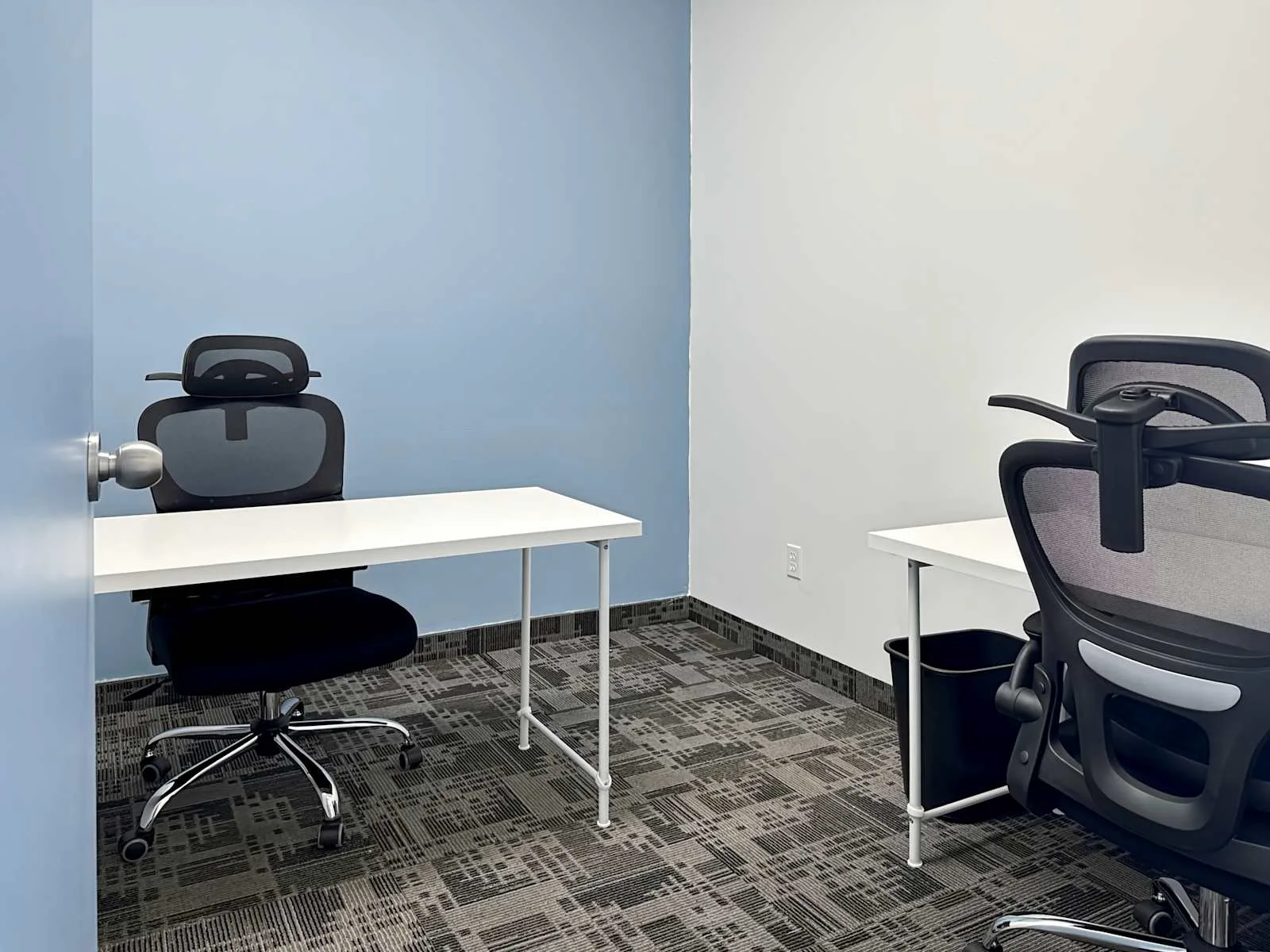 HQ ON, Oshawa - Simcoe Street, Bureau privatif 2 postes, Oshawa, ON