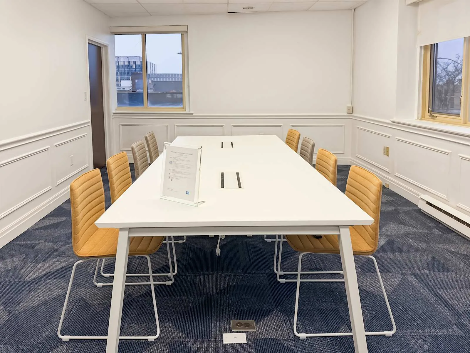 HQ ON, St Catharines - Queen St, Salle de réunion 8 personnes, St Catharines, ON