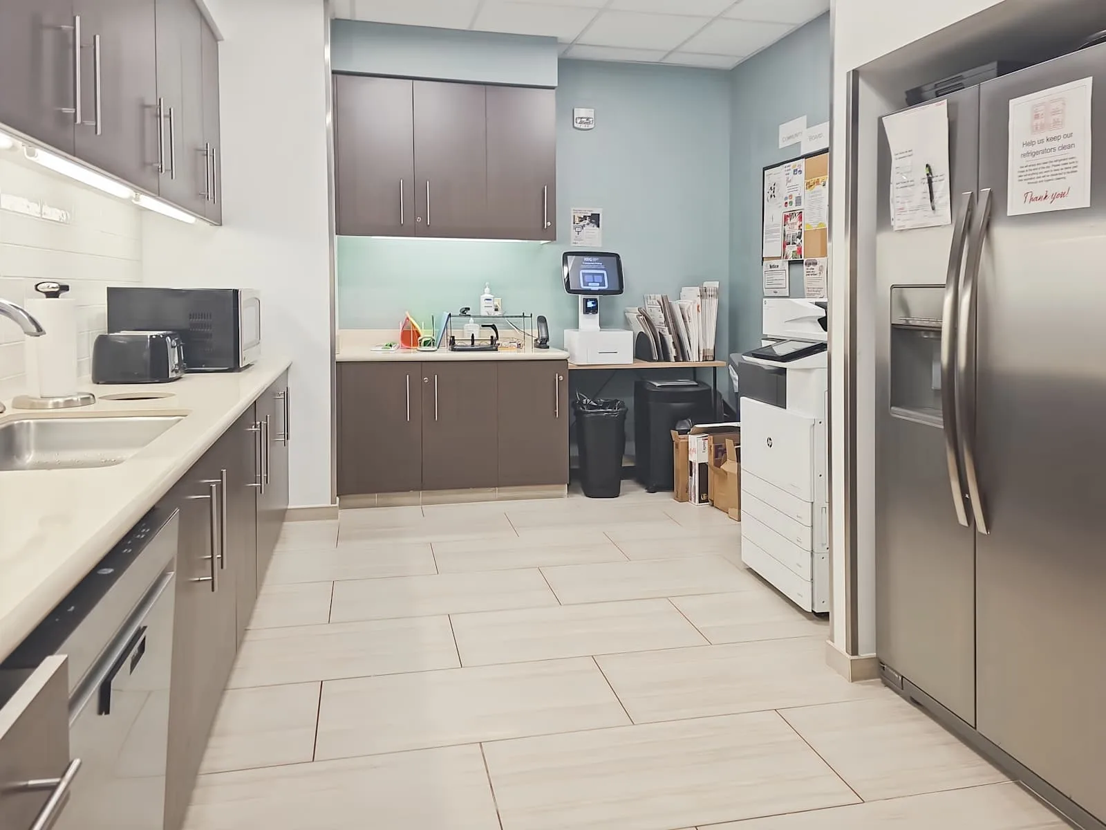 HQ OR, Portland - Lincoln Center (HQ), Kitchen, Lake Oswego, OR