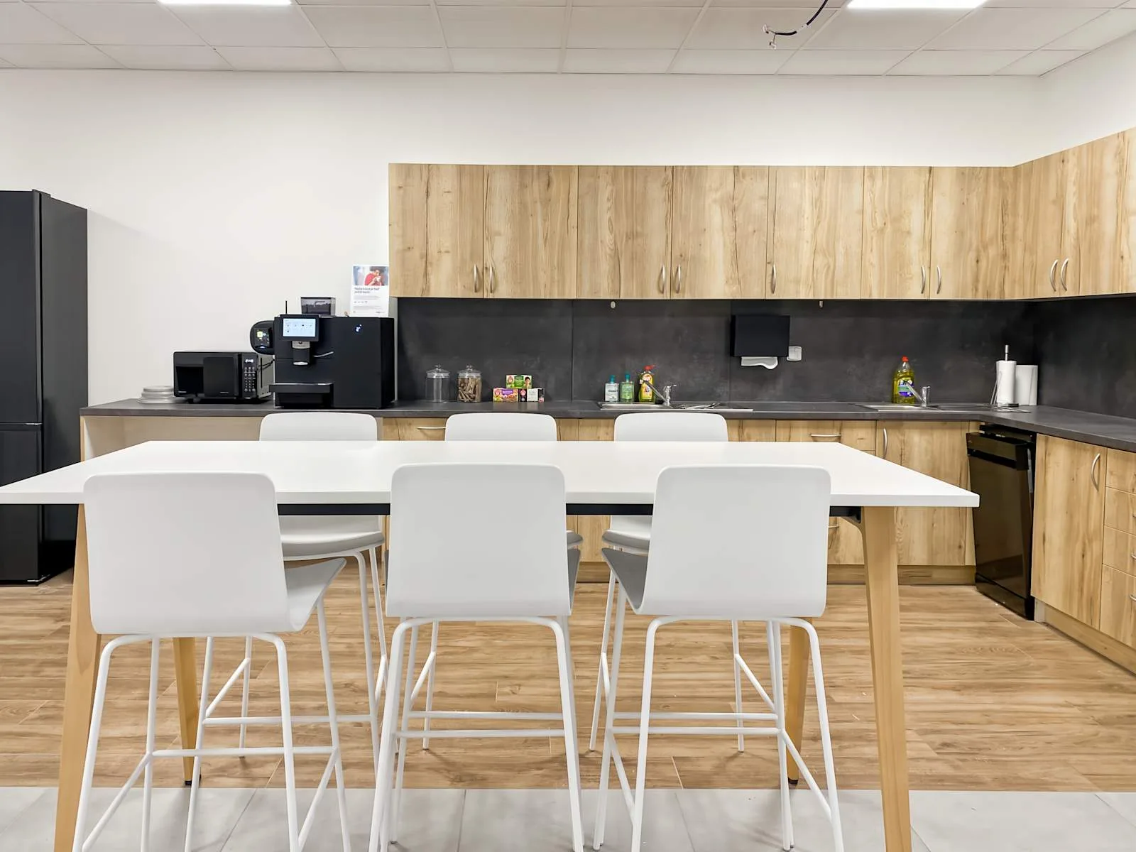 HQ Ostrava, HQ Laso, Kitchen, Ostrava