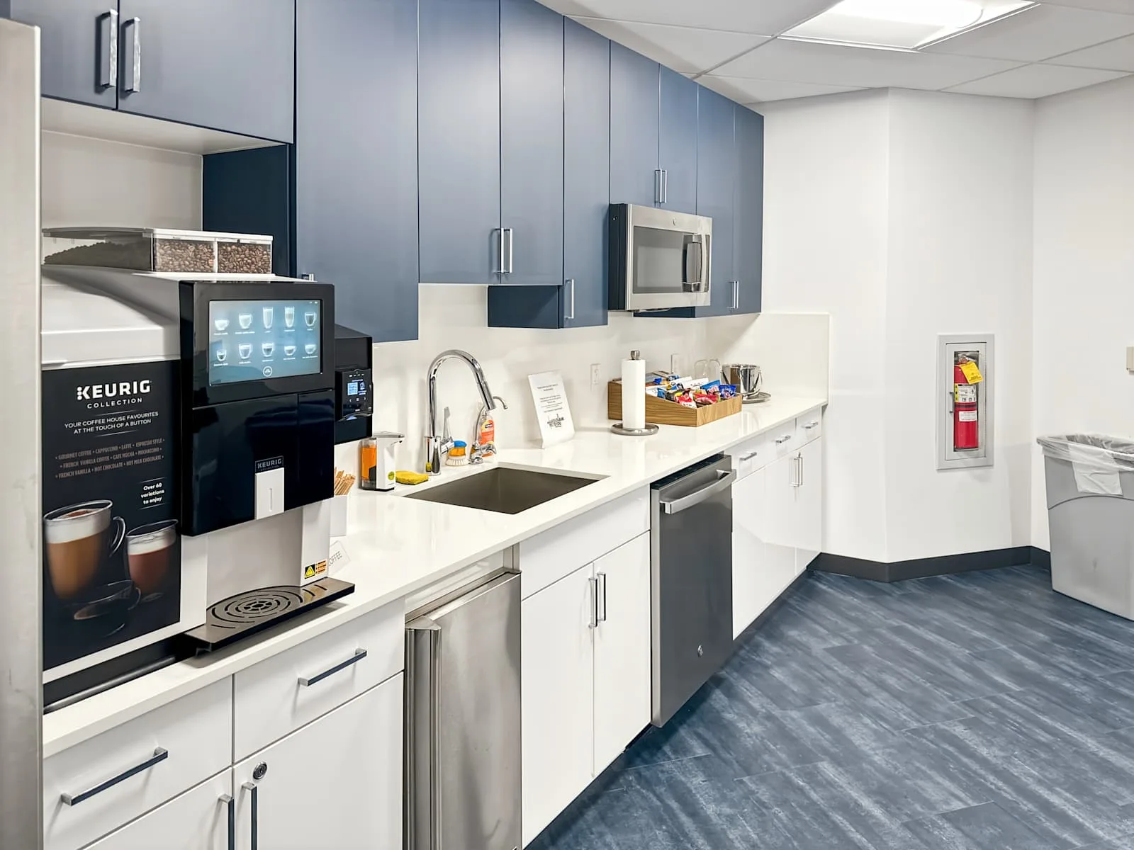 HQ PA, Allentown - Tilghman St, Kitchen, Allentown, PA
