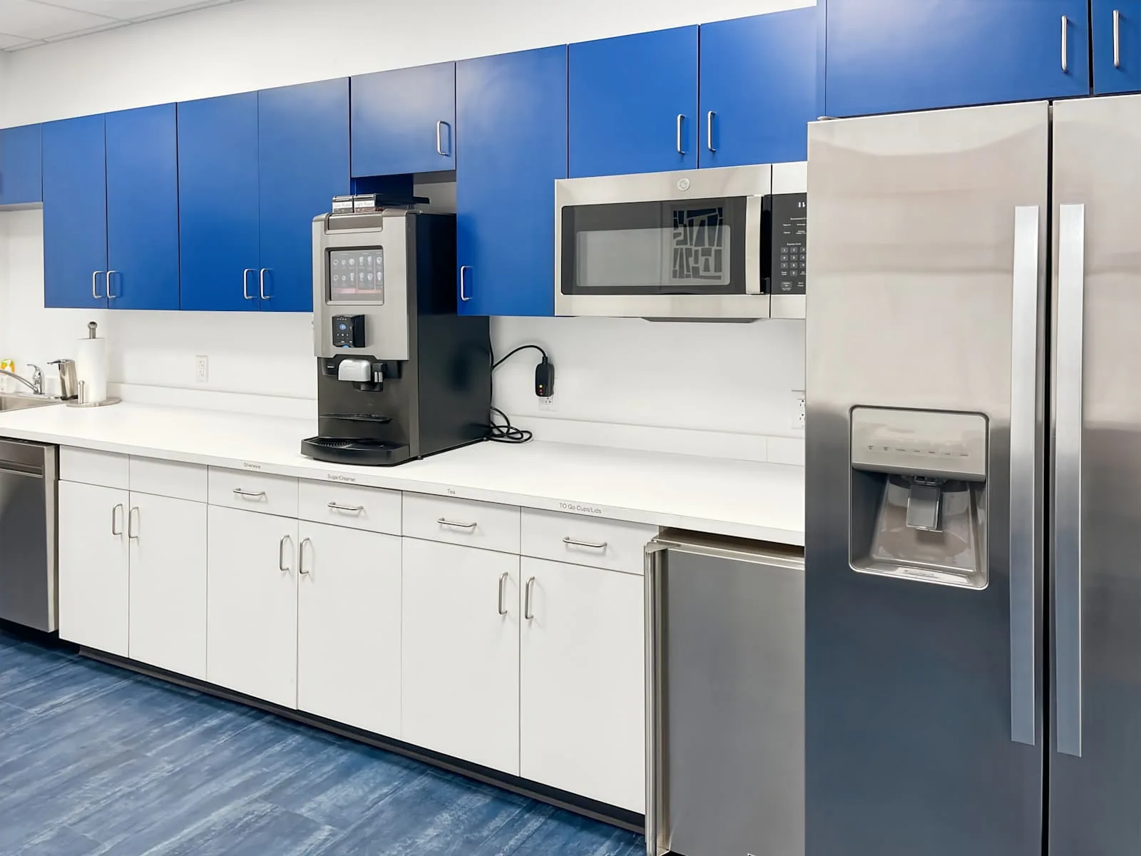 HQ PA, Center Valley - Saucon Creek Rd, Kitchen, Center Valley, PA