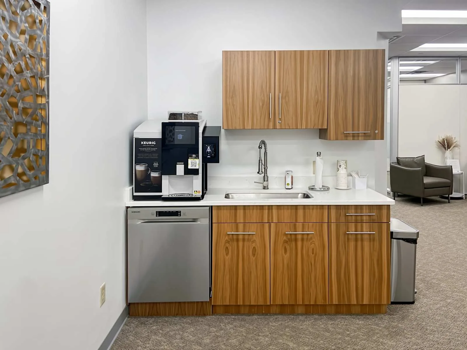 HQ PA, Pittsburgh - Fifth Ave, Kitchen, Pittsburgh, PA