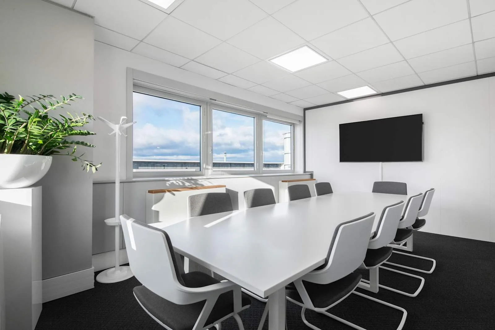 HQ ROISSY HQ, Airport, Meeting room for 10 people, Tremblay-en-France