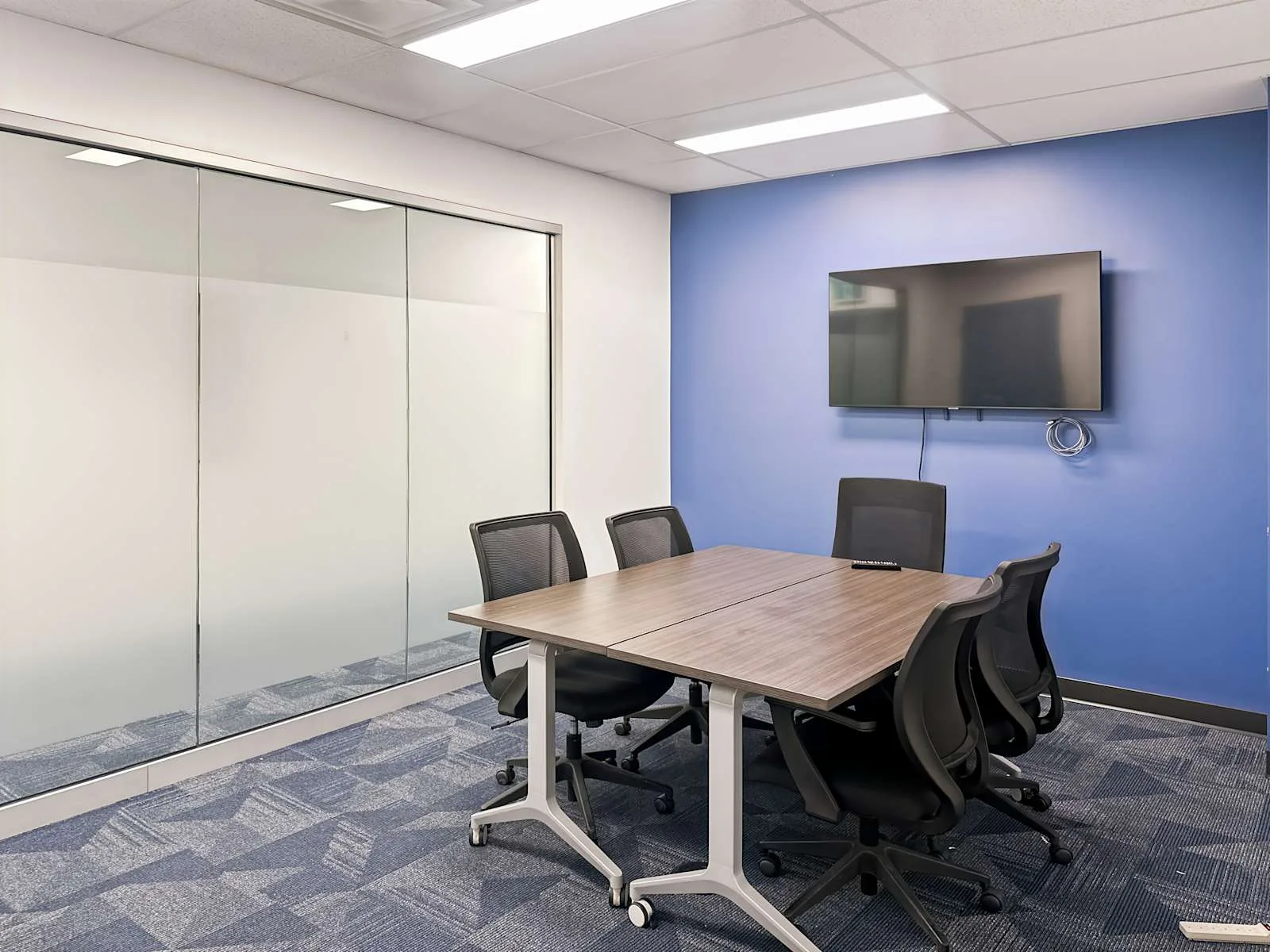 HQ SK, Regina- 11th Ave, Salle de réunion 5 personnes, Regina, SK