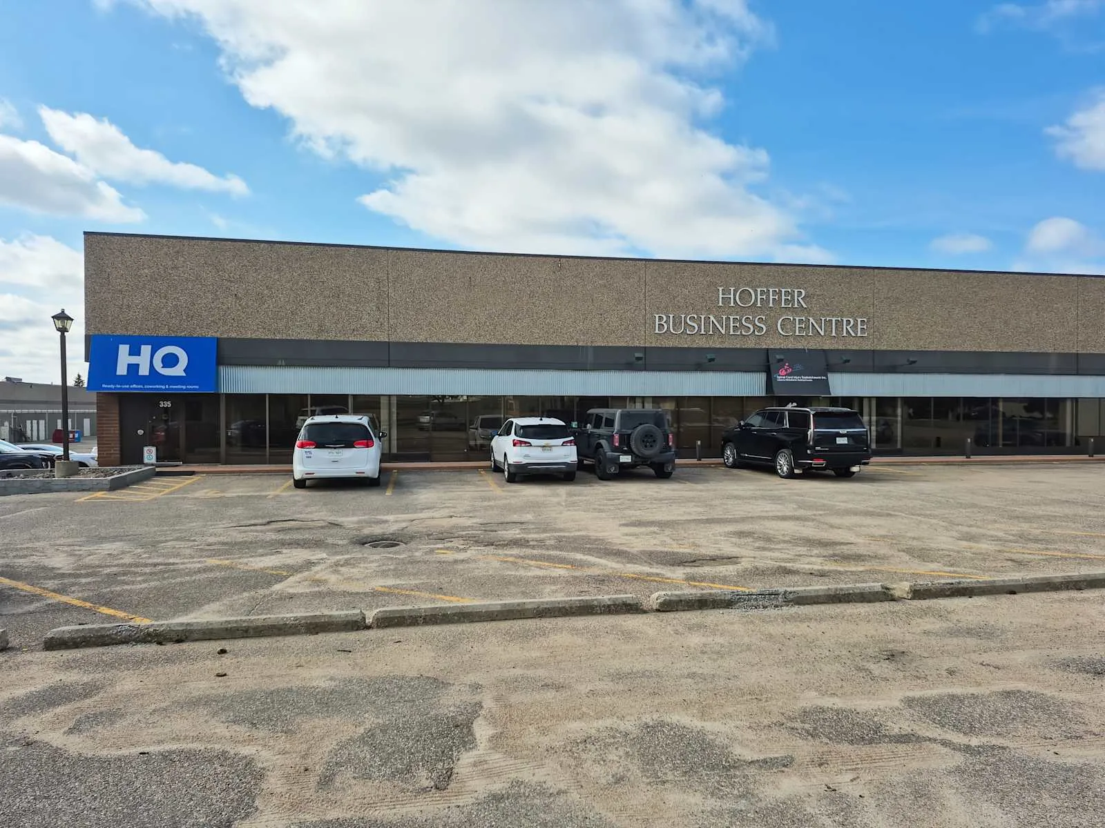 HQ SK, Regina - Hoffer Dr, Façade, Regina, SK