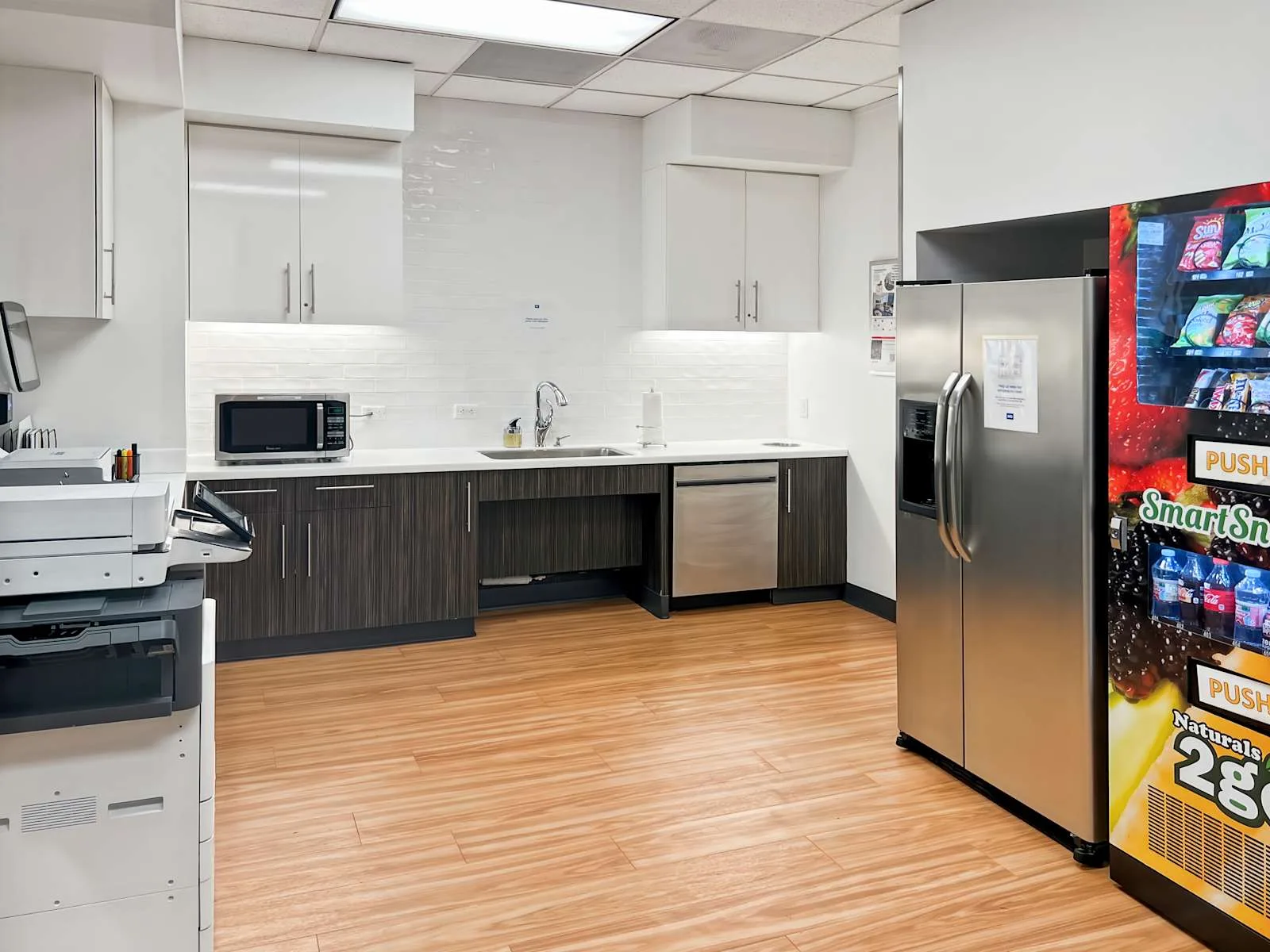 HQ TX, Houston - One Riverway (HQ), Kitchen, Houston, TX