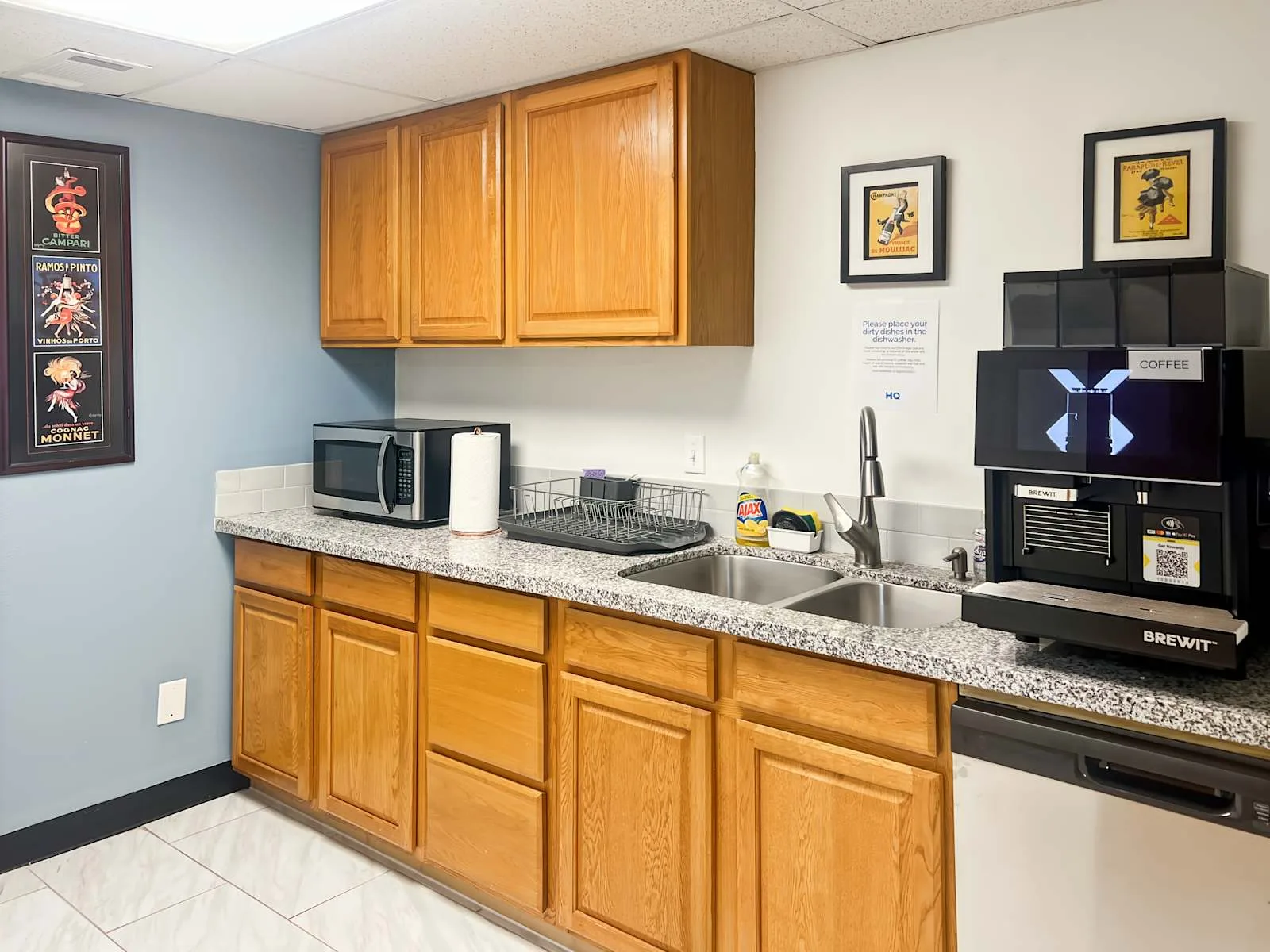 HQ TX, Lewisville - S Stemmons Fwy, Kitchen, Lewisville, TX