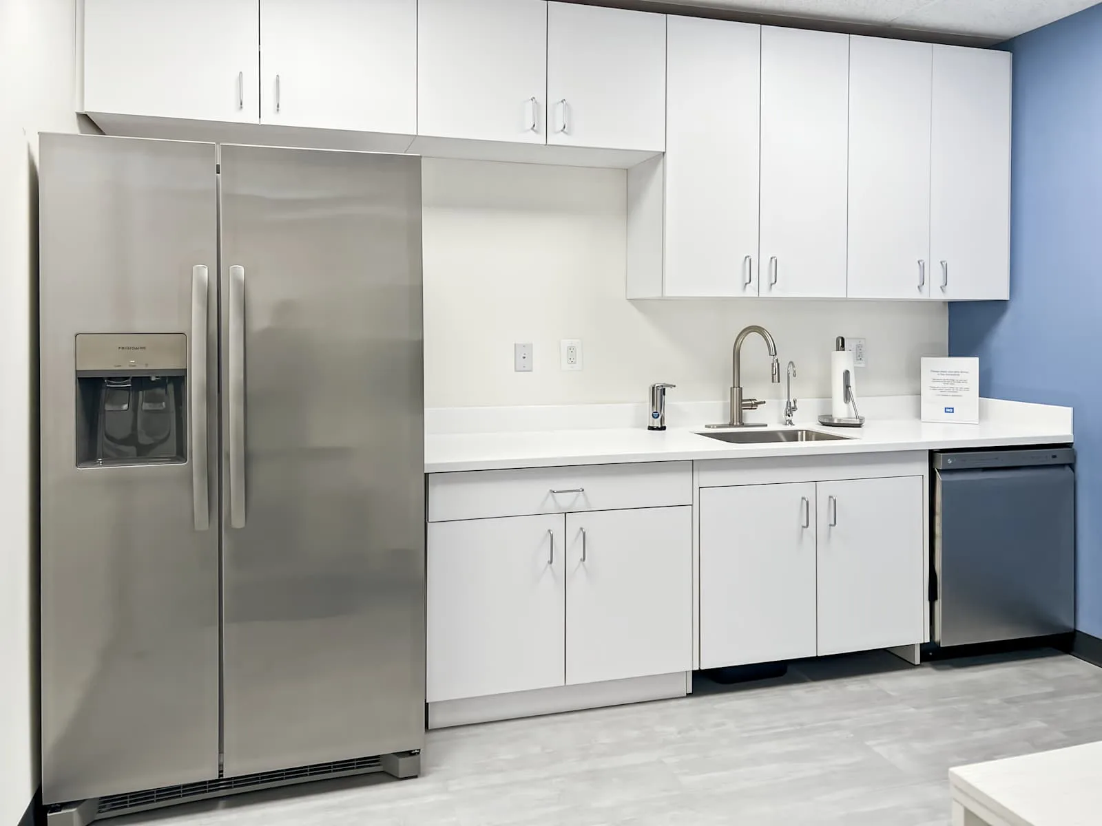 HQ VA, Alexandria - S Whiting Street, Kitchen, Alexandria, VA