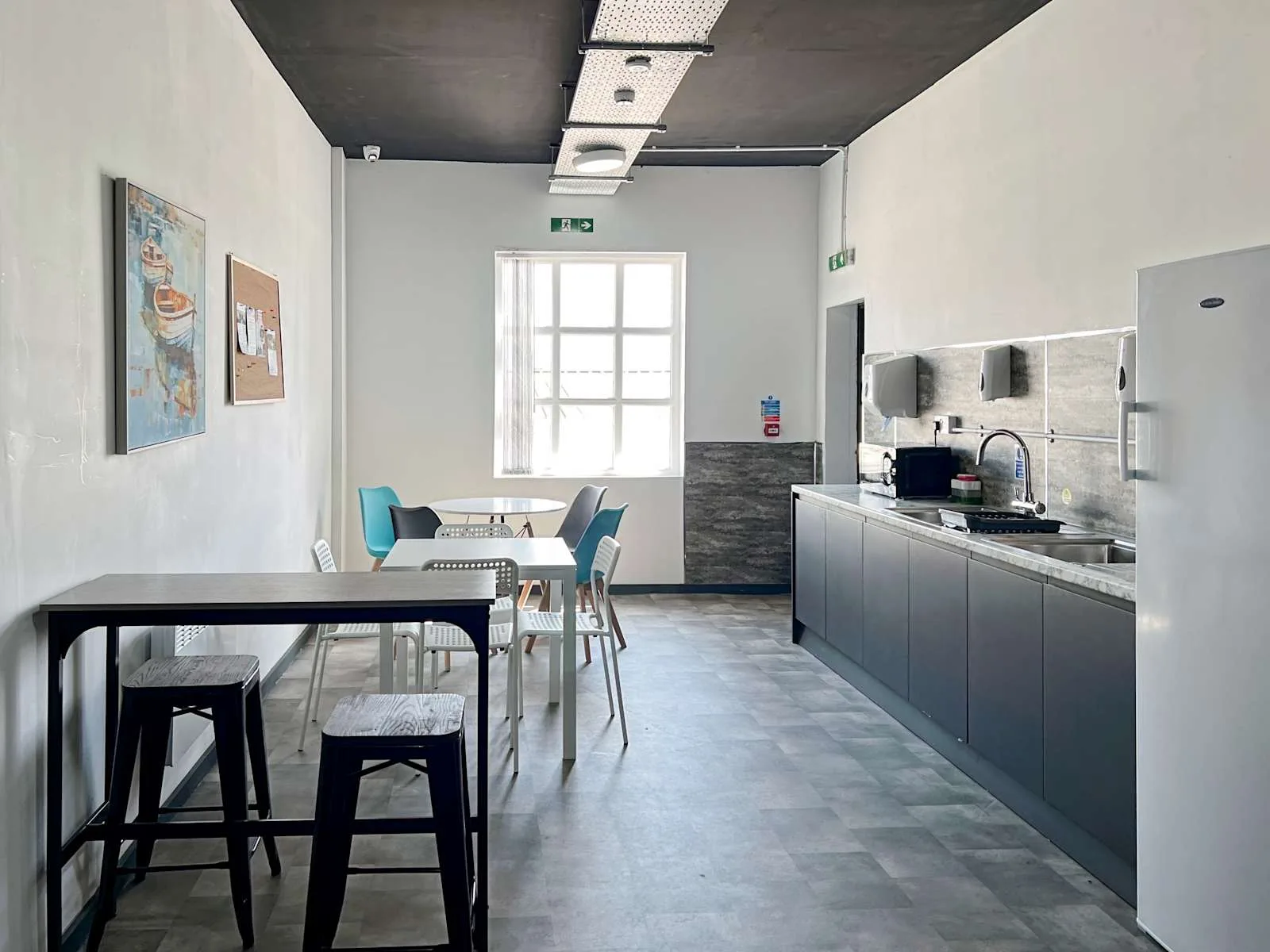 HQ Wakefield, Denby Dale Road, Kitchen, Wakefield