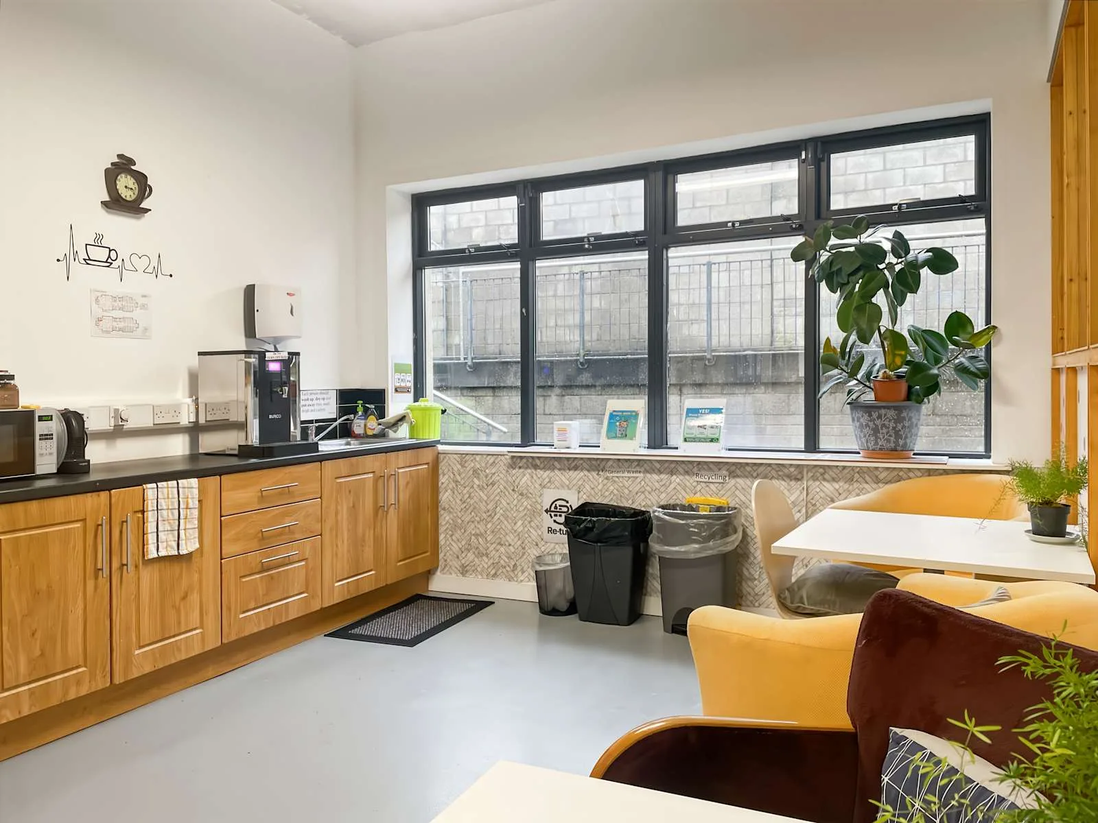 HQ Wexford, Clonard Village, Kitchen, Wexford