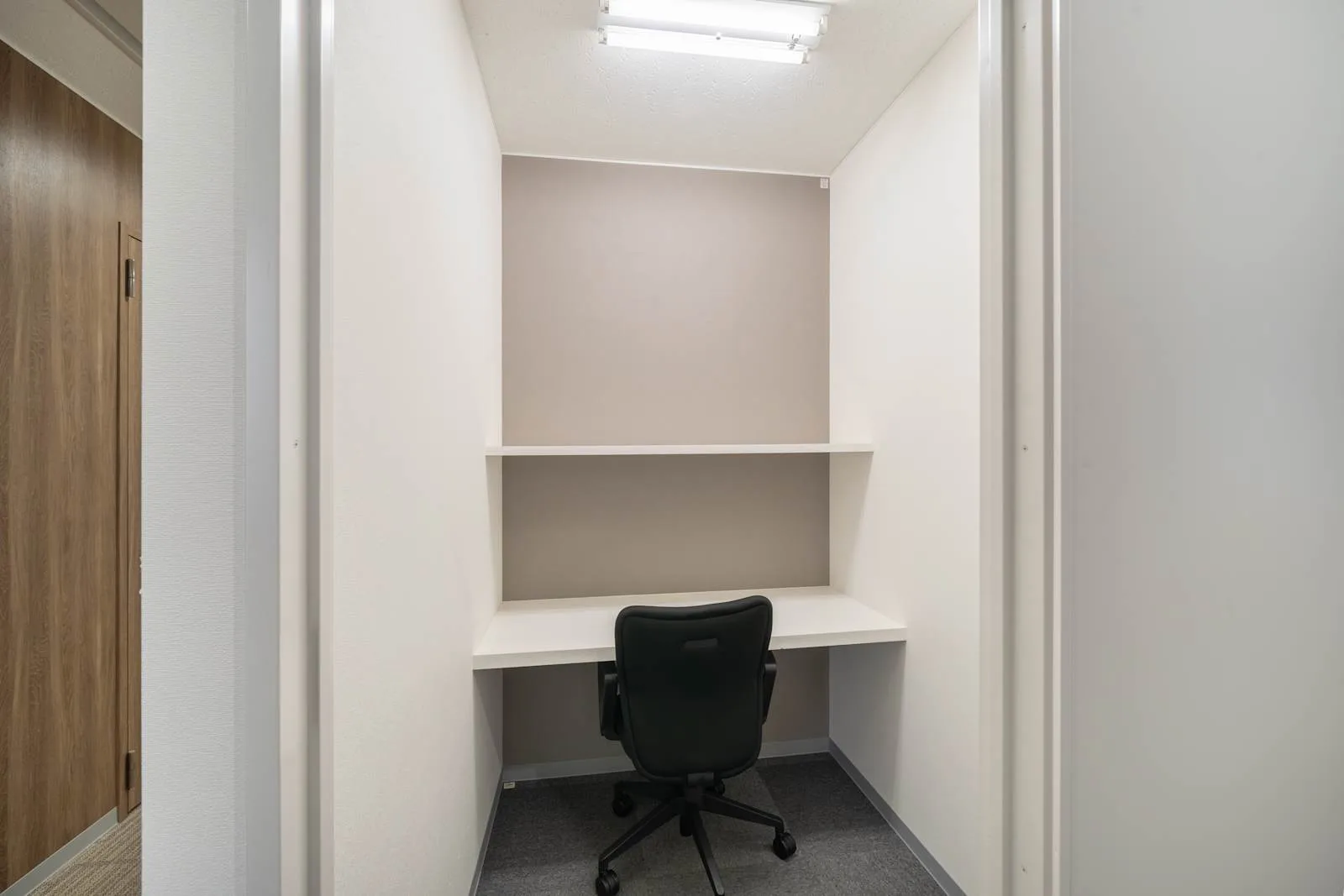 Open Office KYOTO, Karasuma (Open Office)、電話ブース、京都