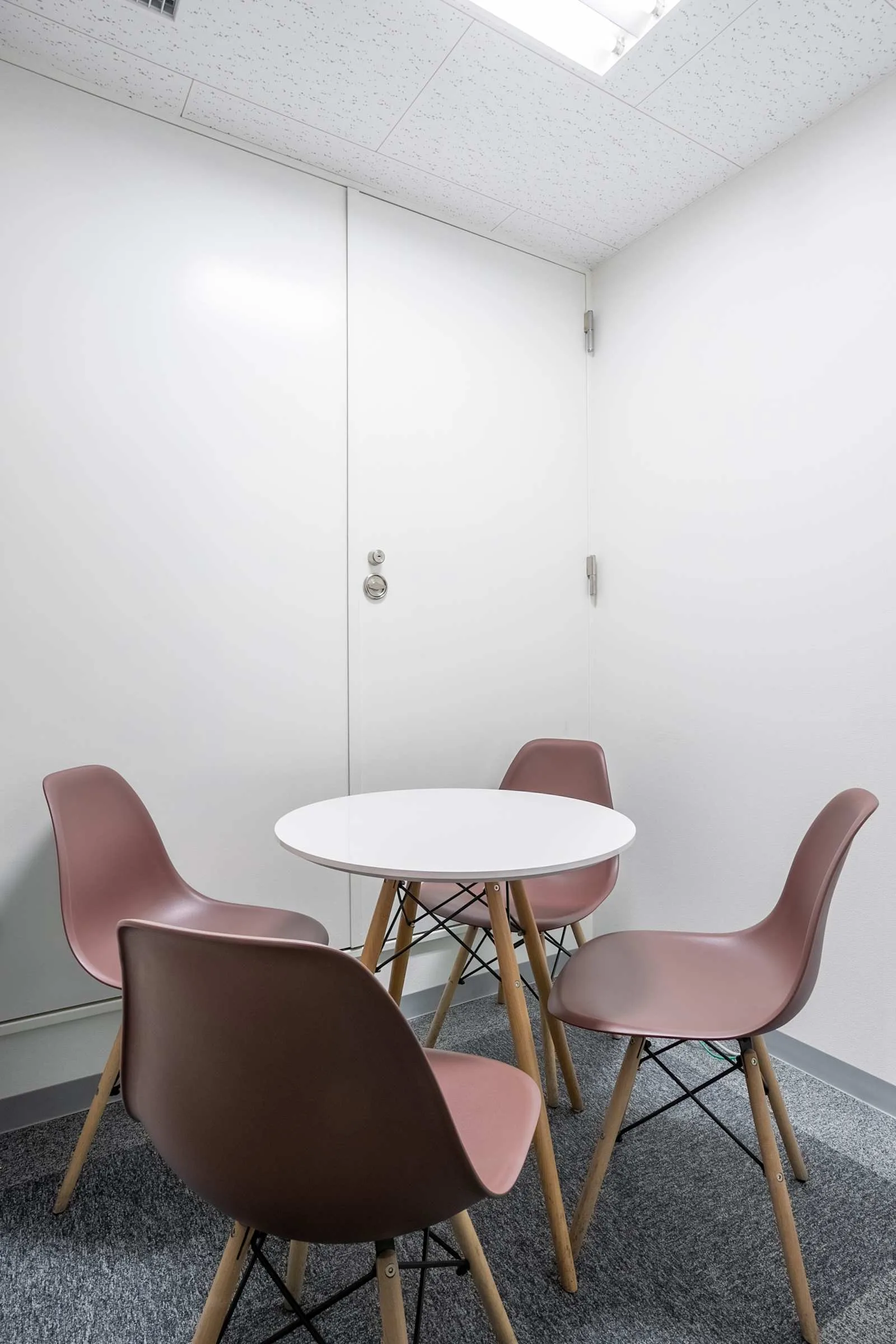 Open Office SAPPORO, Minami (Openoffice)、会議室（4名）、札幌