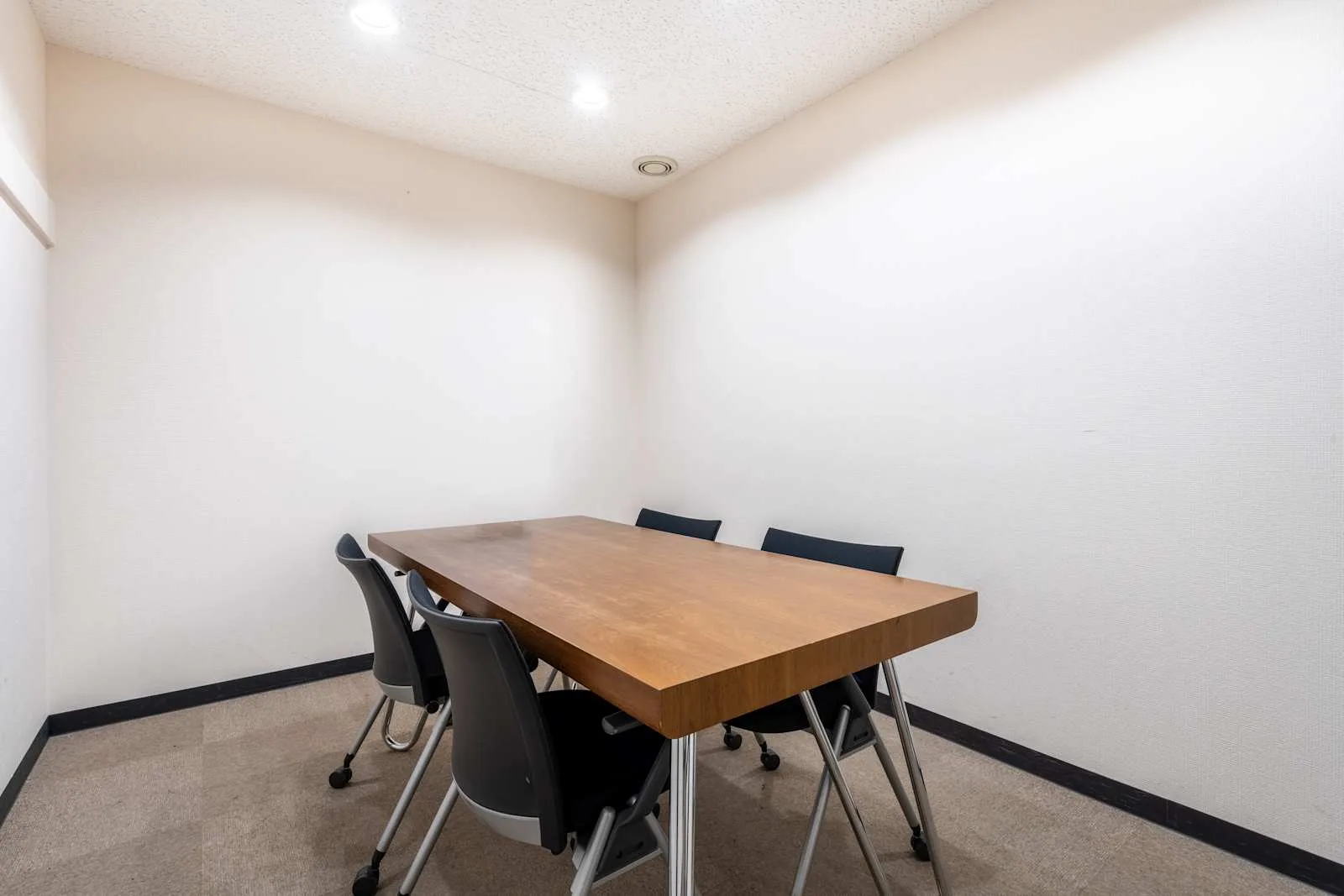 Open Office TOKYO, Nihonbashi Central (Open Office), Meeting room for 4 people, Tokyo