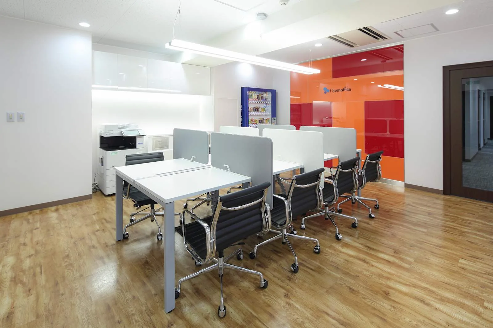 Open Office TOKYO, OpenOffice Nishi-Shinjuku Ekimae、オープンスペース、東京