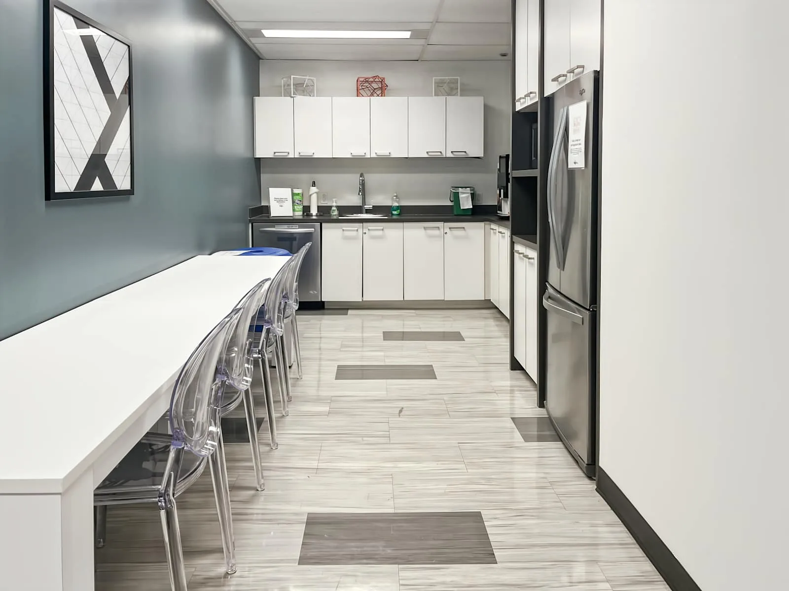 Regus AB, Calgary – Altius Centre, Cuisine, Calgary, AB