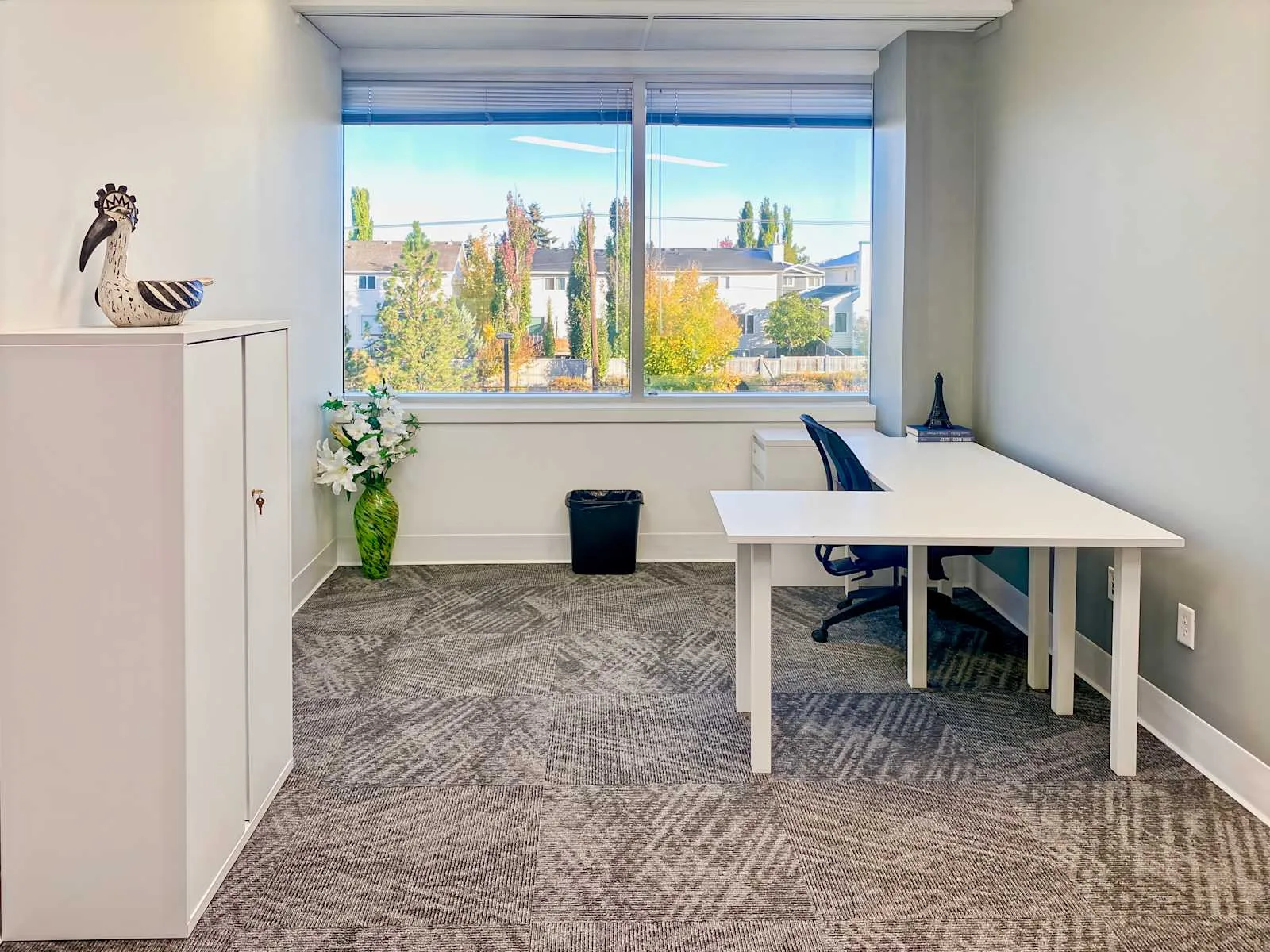 Regus AB, Calgary – Quarry Park, Bureau privatif 1 poste, Calgary, AB