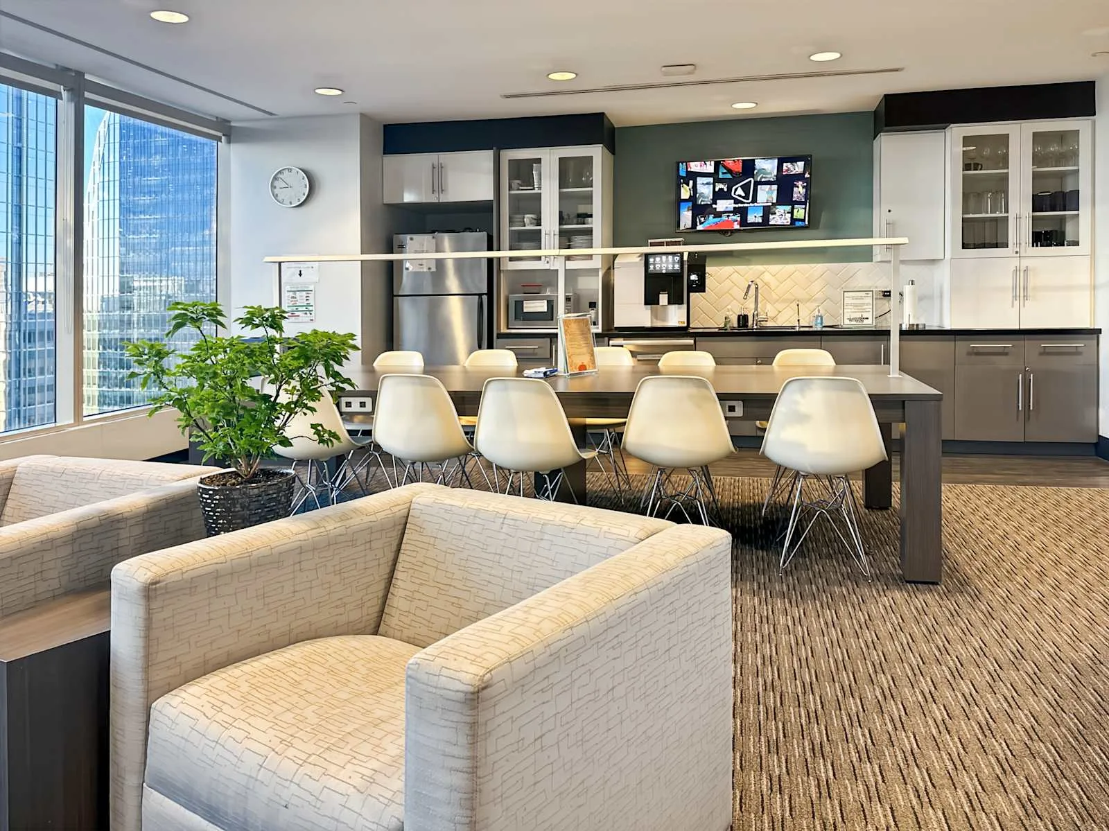 Regus AB, Calgary - TD Canada Trust, Cafétéria, Calgary, AB