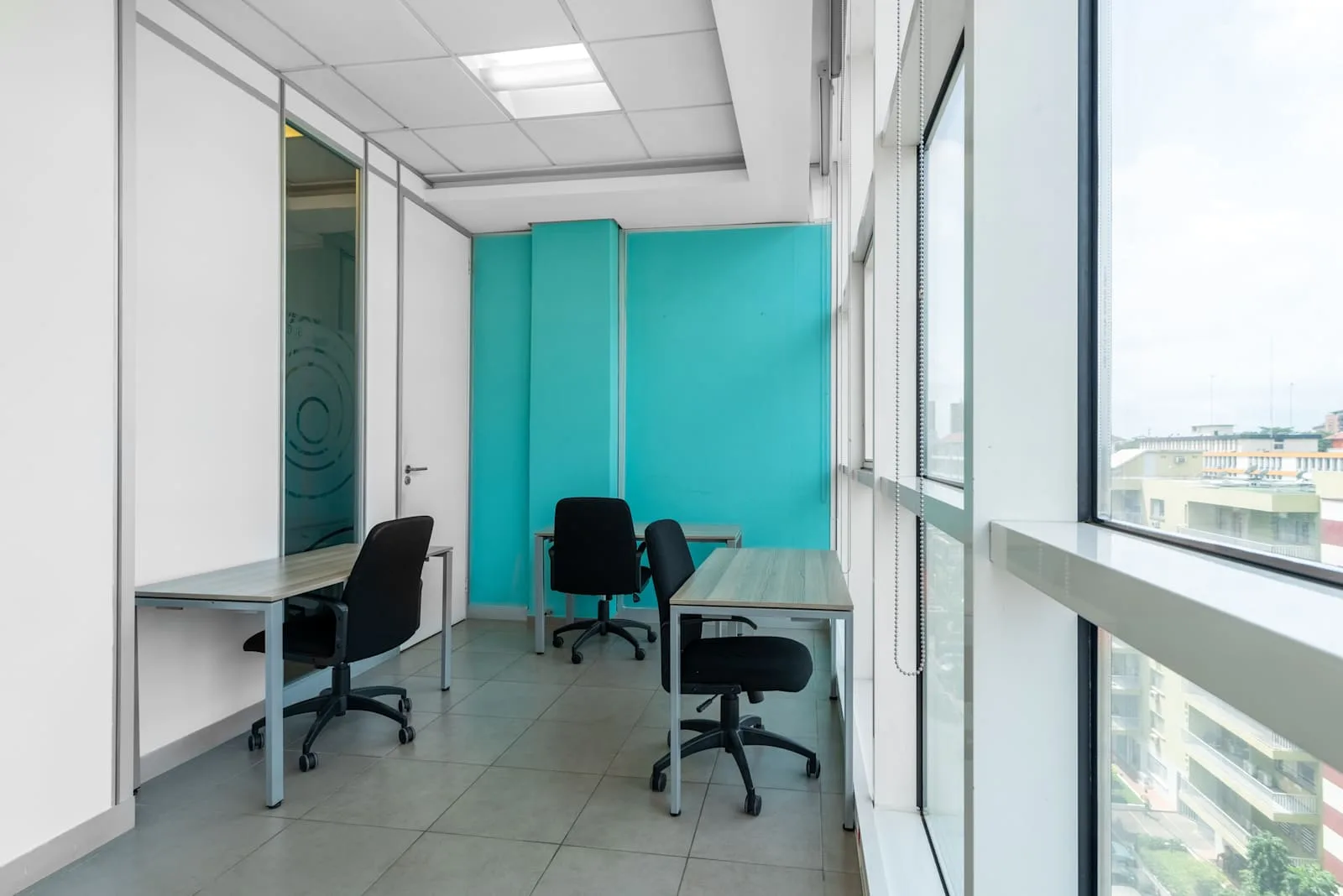 Regus ABIDJAN, XL Plateau, Private office, 3 desks, Abidjan