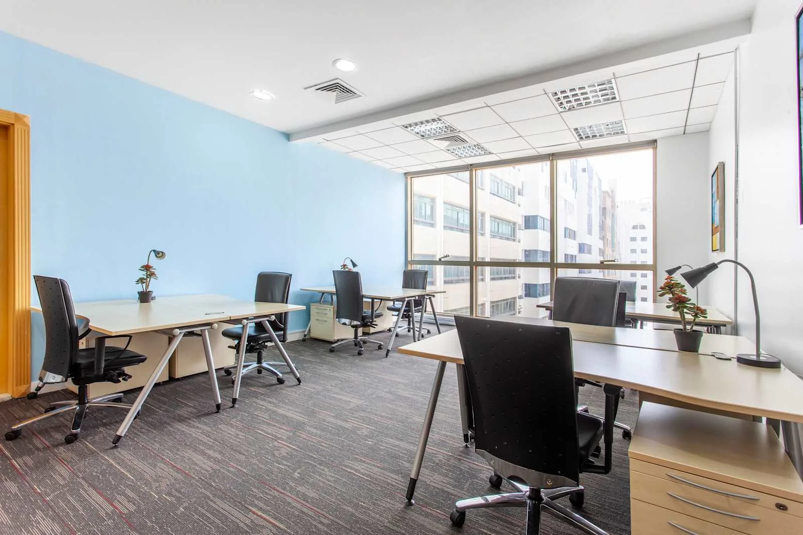 Regus ABU DHABI, Airport Road, Private office, 6 desks, Abu Dhabi