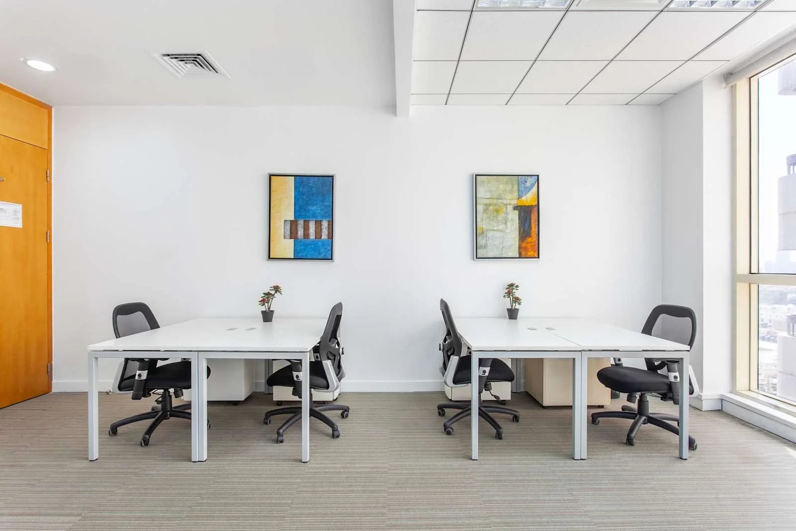 Regus ABU DHABI, Airport Road, Private office, 4 desks, Abu Dhabi