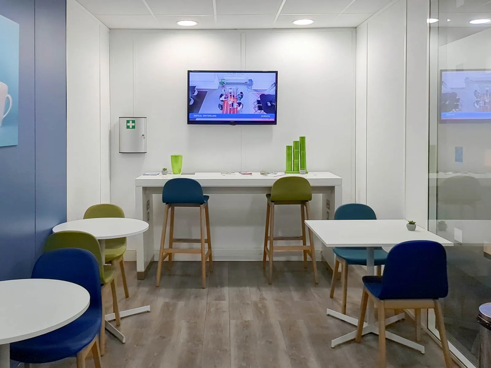 Regus AIX-EN-PROVENCE, Regus Aix Parc du Golf, Cafétéria, Aix-en-Provence