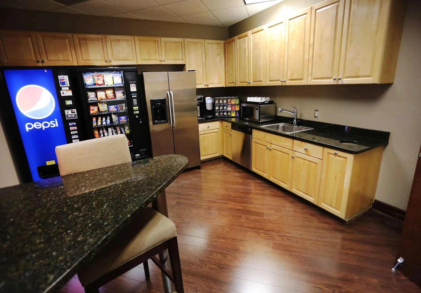 Regus AL, Birmingham - Chase Corporate Center, Kitchen, Hoover, AL