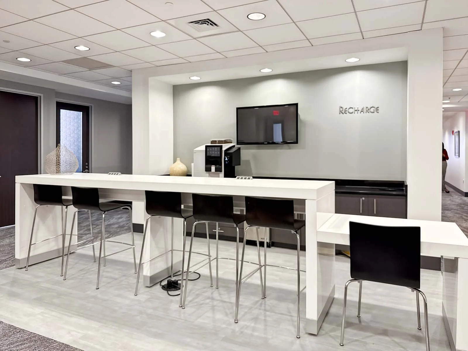Regus AL, Montgomery - RSA Dexter, Kitchen, Montgomery, AL