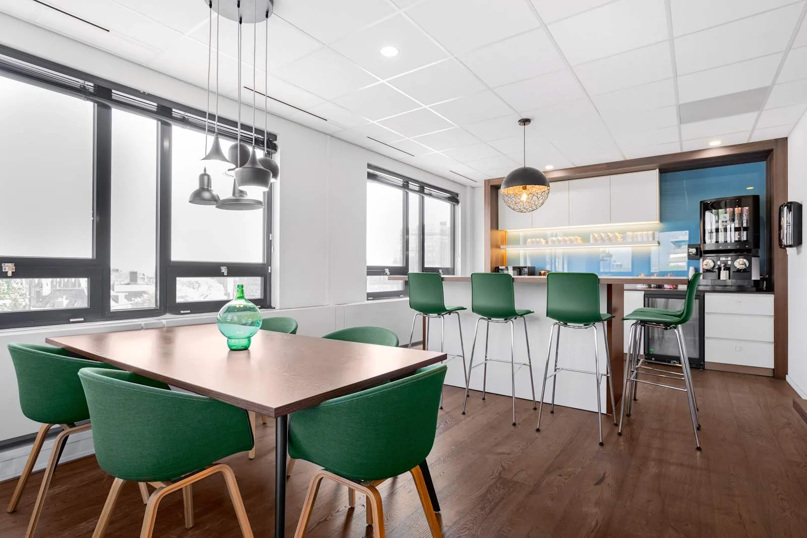 Regus AMSTERDAM, Sarphati Plaza, Kitchen, Amsterdam