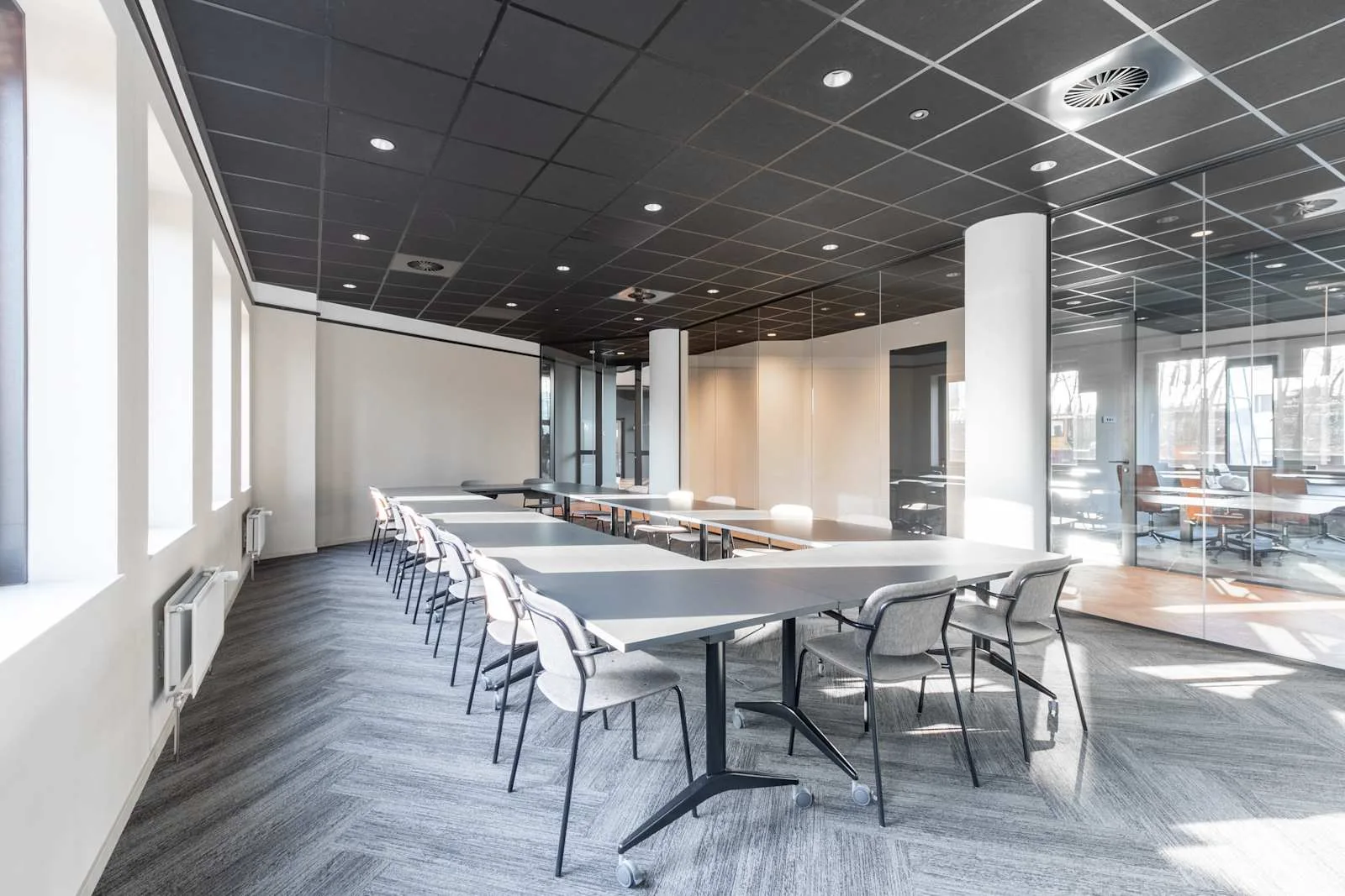 Regus Amsterdam, Sloterdijk, Training room for 18 people, Amsterdam