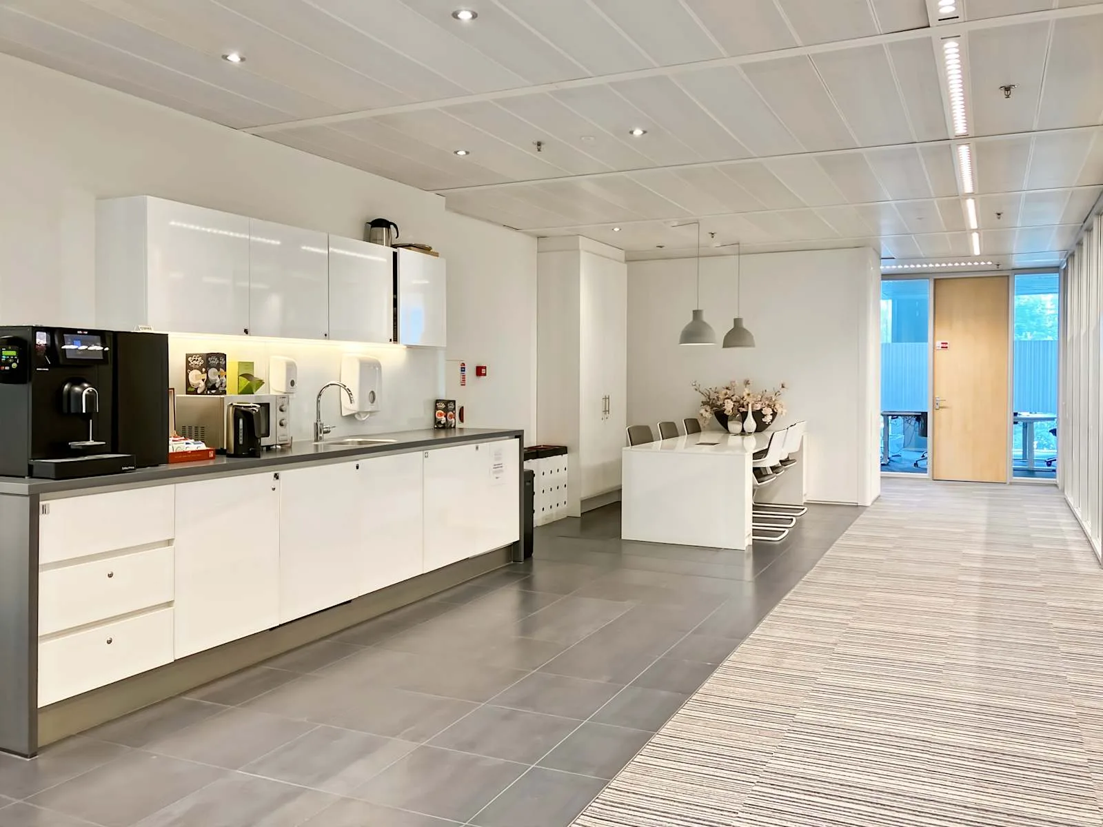 Regus Amsterdam, WTC, Cuisine, Amsterdam