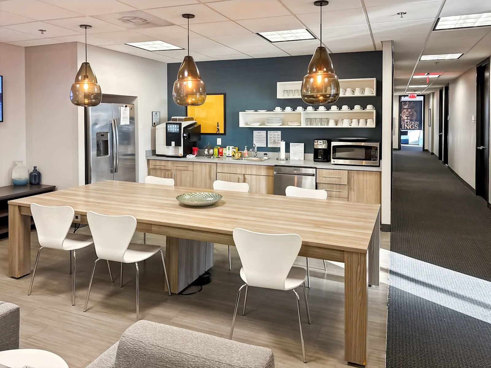 Regus AR, Little Rock - Regions Center, Kitchen, Little Rock, AR