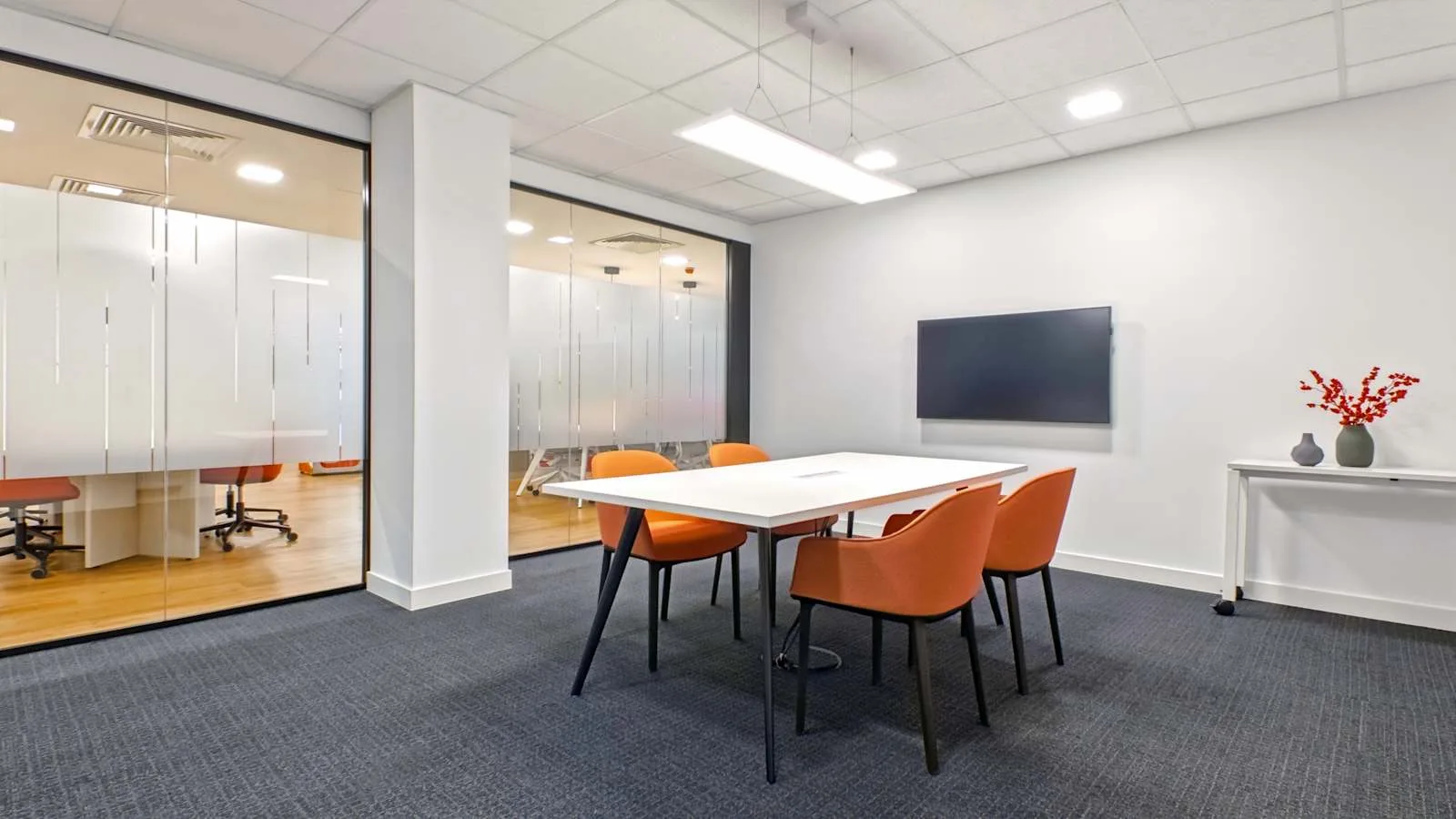 Regus AUGSBURG, Augsburg Hauptbahnhof, Besprechungsraum für 4 Personen, Augsburg