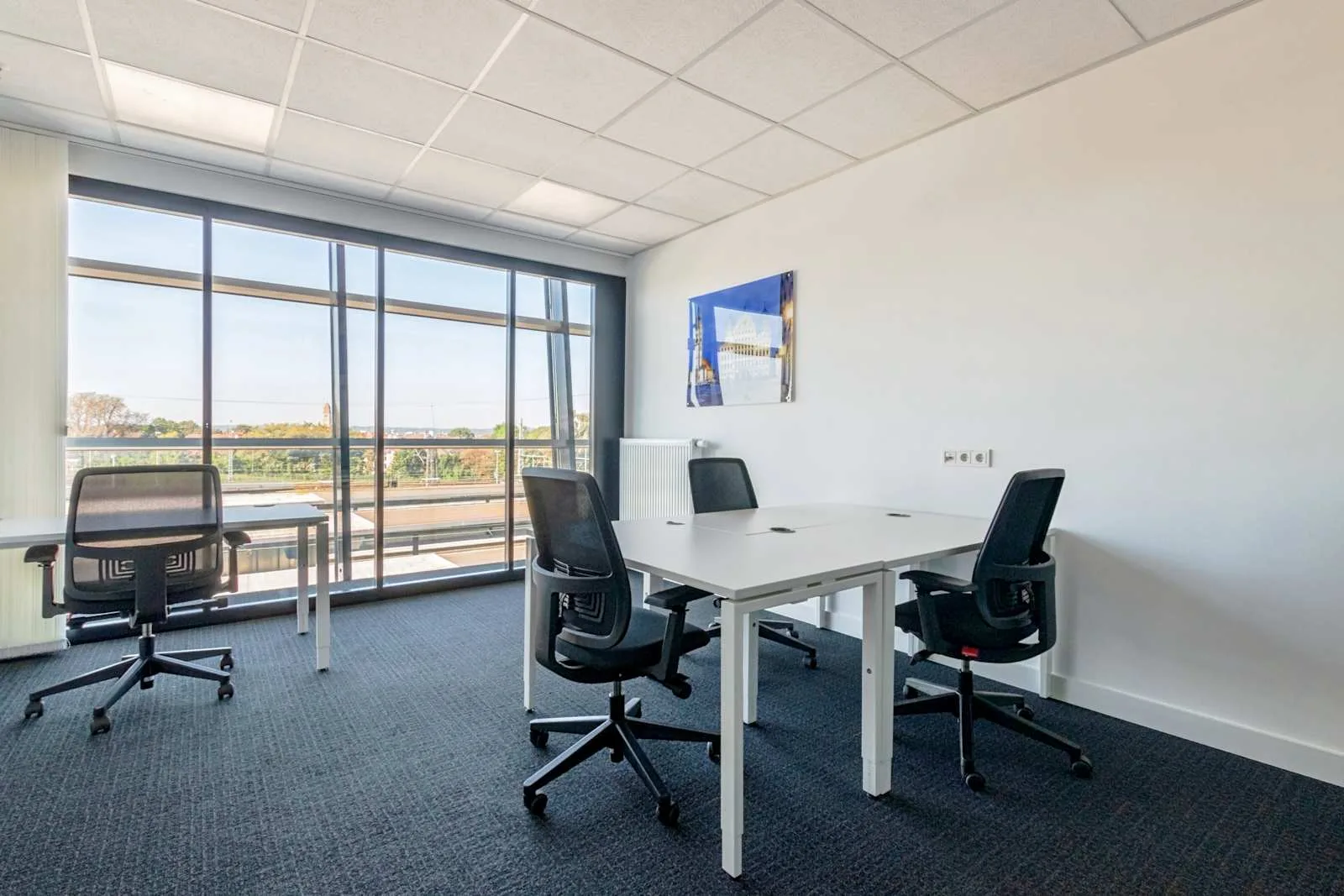 Regus AUGSBURG, Augsburg Hauptbahnhof, Privatbüro mit 4 Arbeitsplätzen, Augsburg