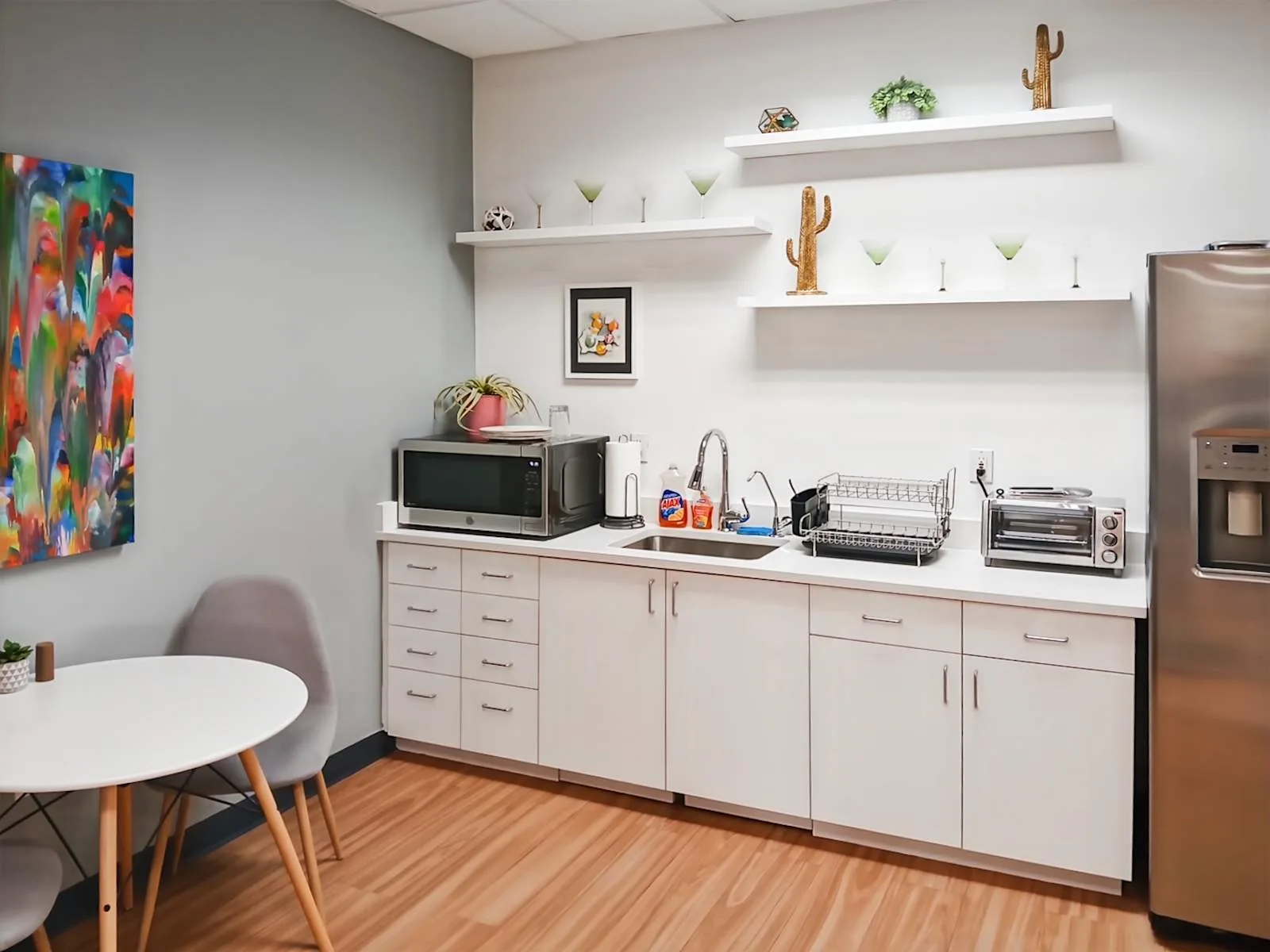 Regus AZ, Fountain Hills - 16930 E Palisades Blvd, Kitchen, Fountain Hills, AZ