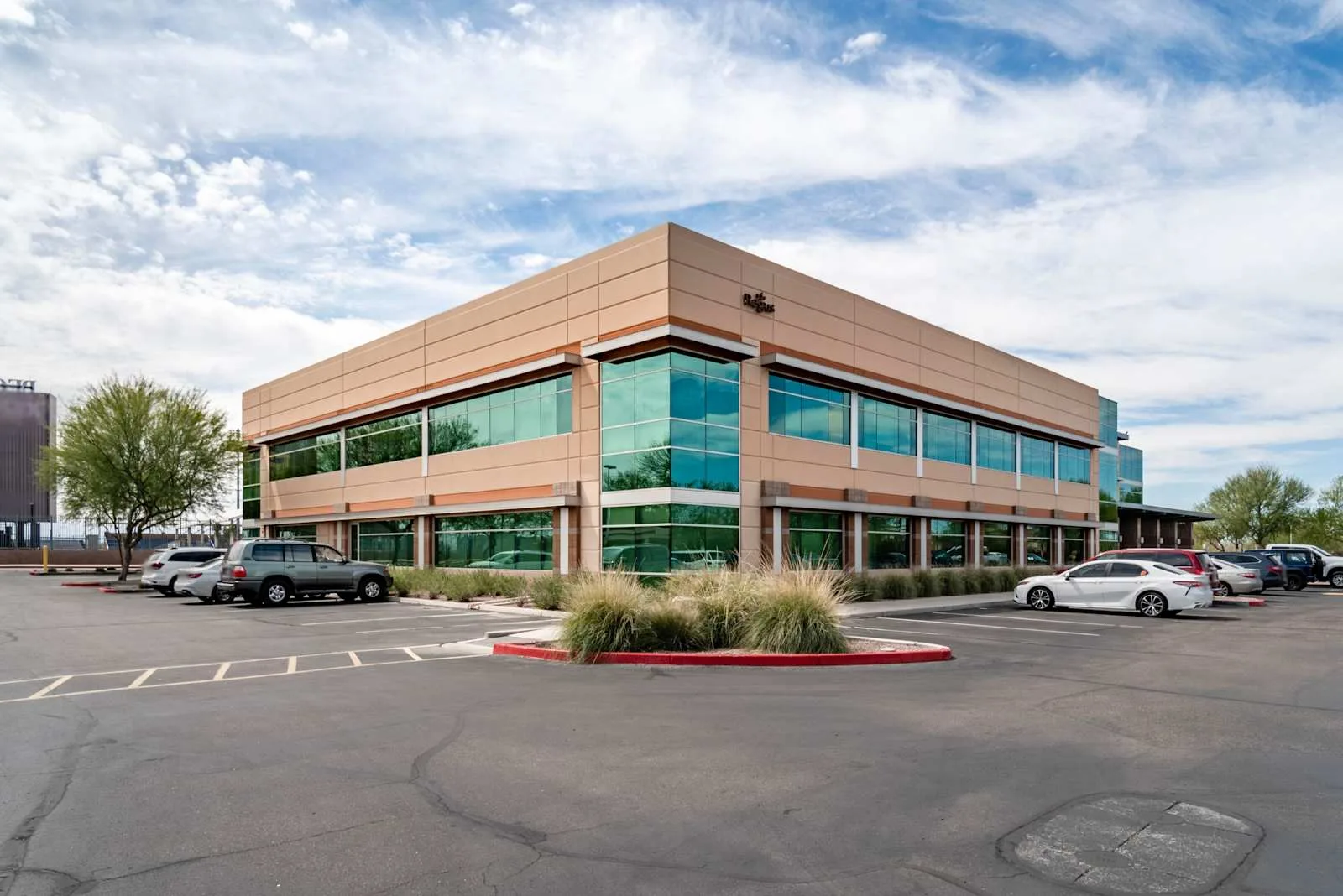 Regus AZ, Peoria - Peoria Center at Arrowhead, Building facade, Sun City, AZ