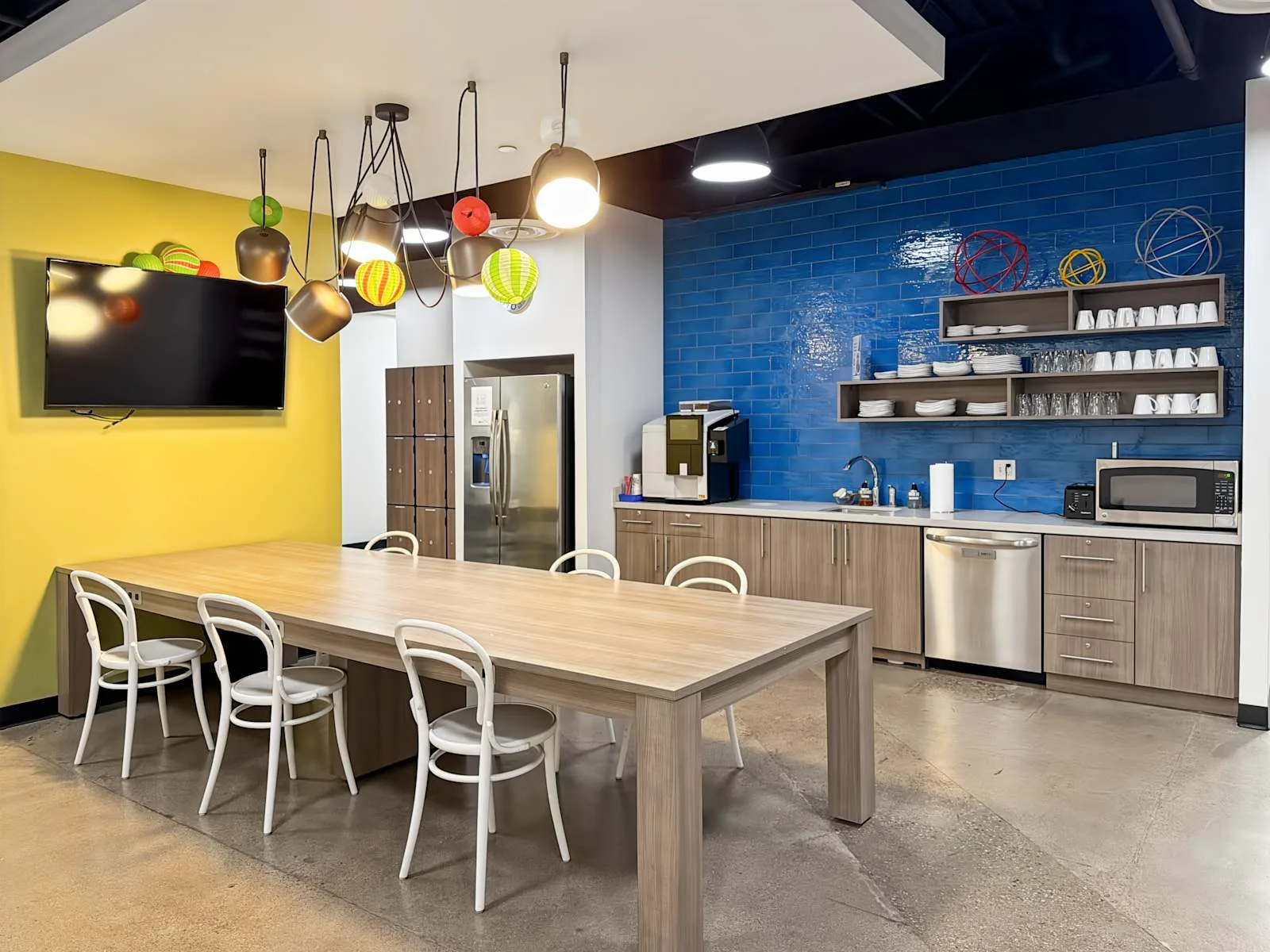 Regus AZ, Phoenix - The Peak, Kitchen, Phoenix, AZ